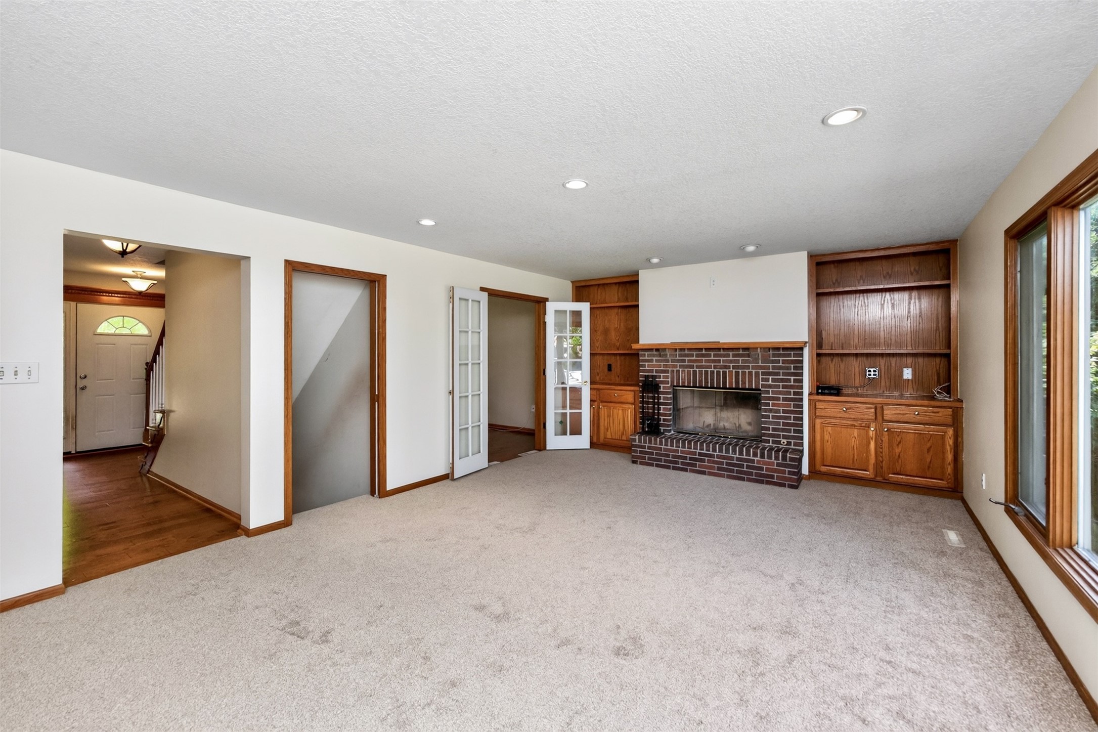 4616 93rd Street Property Photo 7