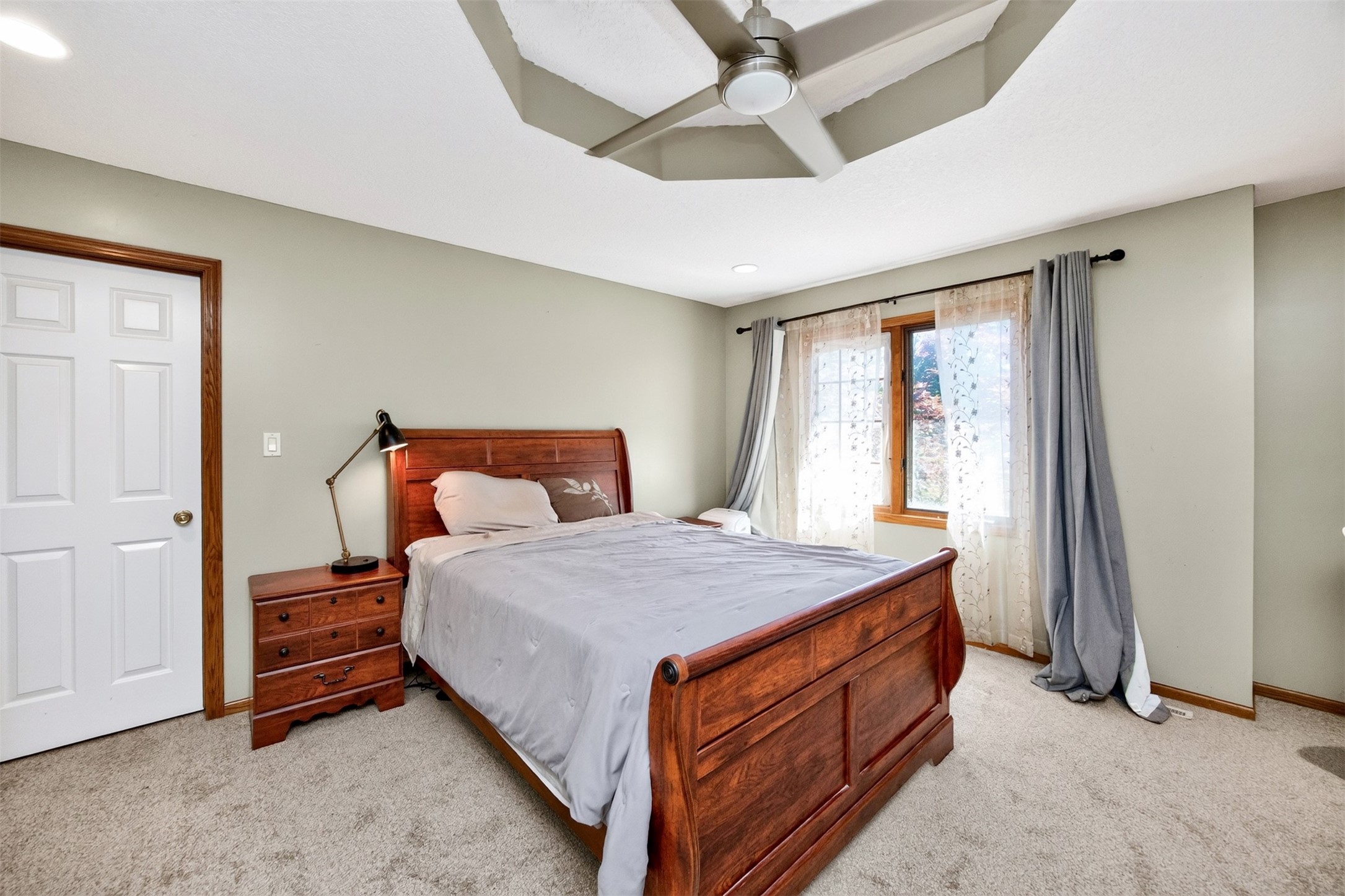 4616 93rd Street Property Photo 19
