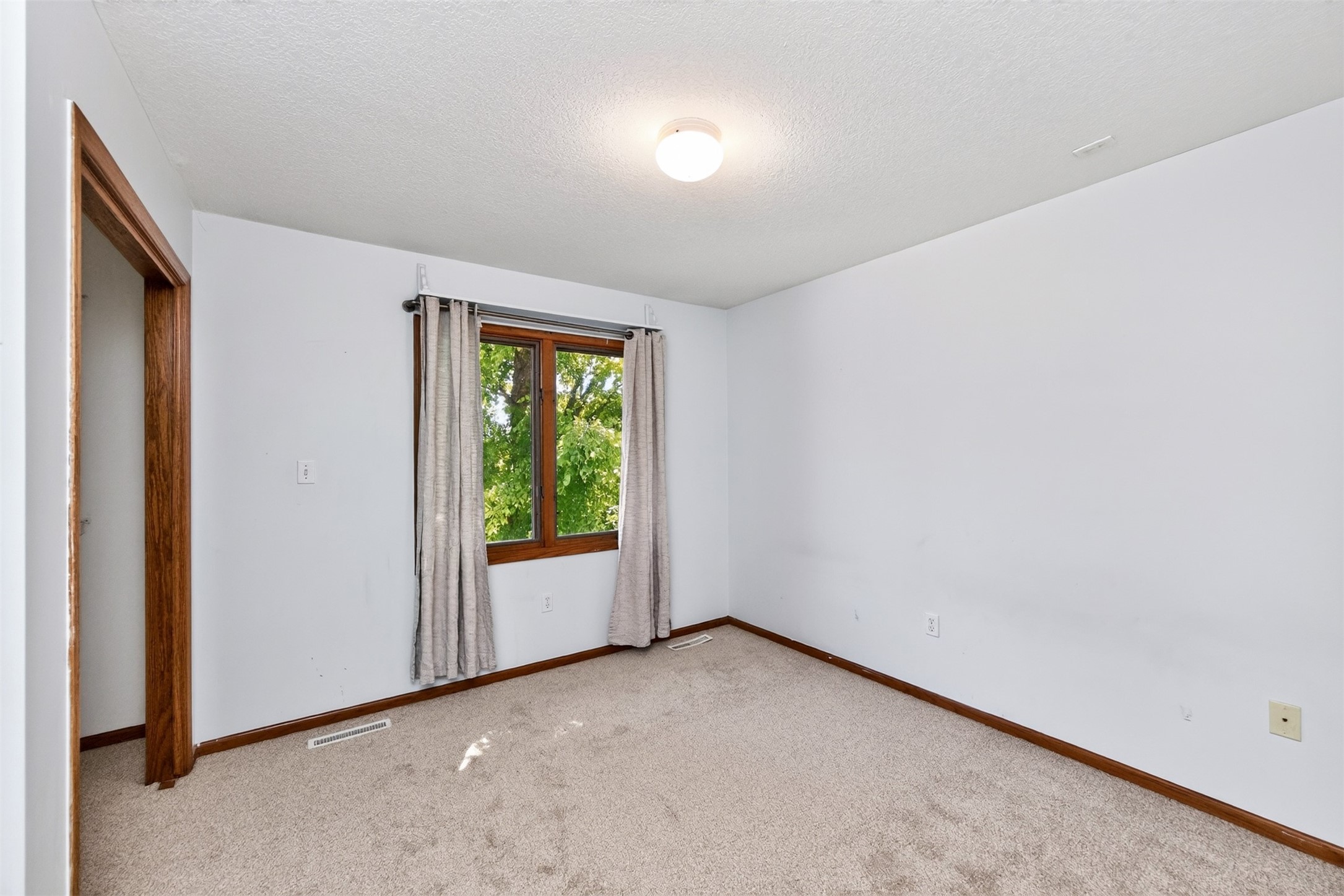 4616 93rd Street Property Photo 23