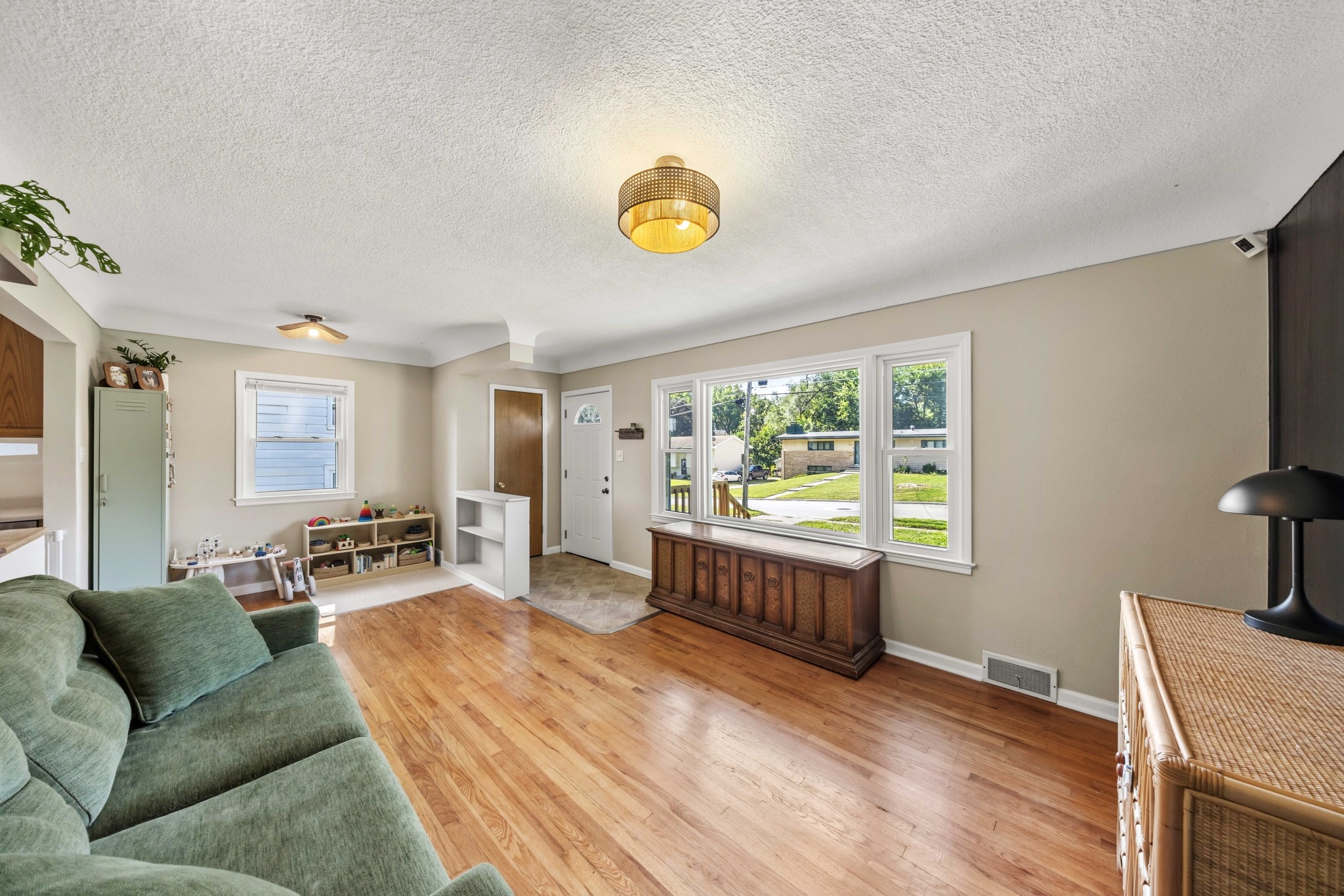 6001 Snyder Avenue Property Photo 4