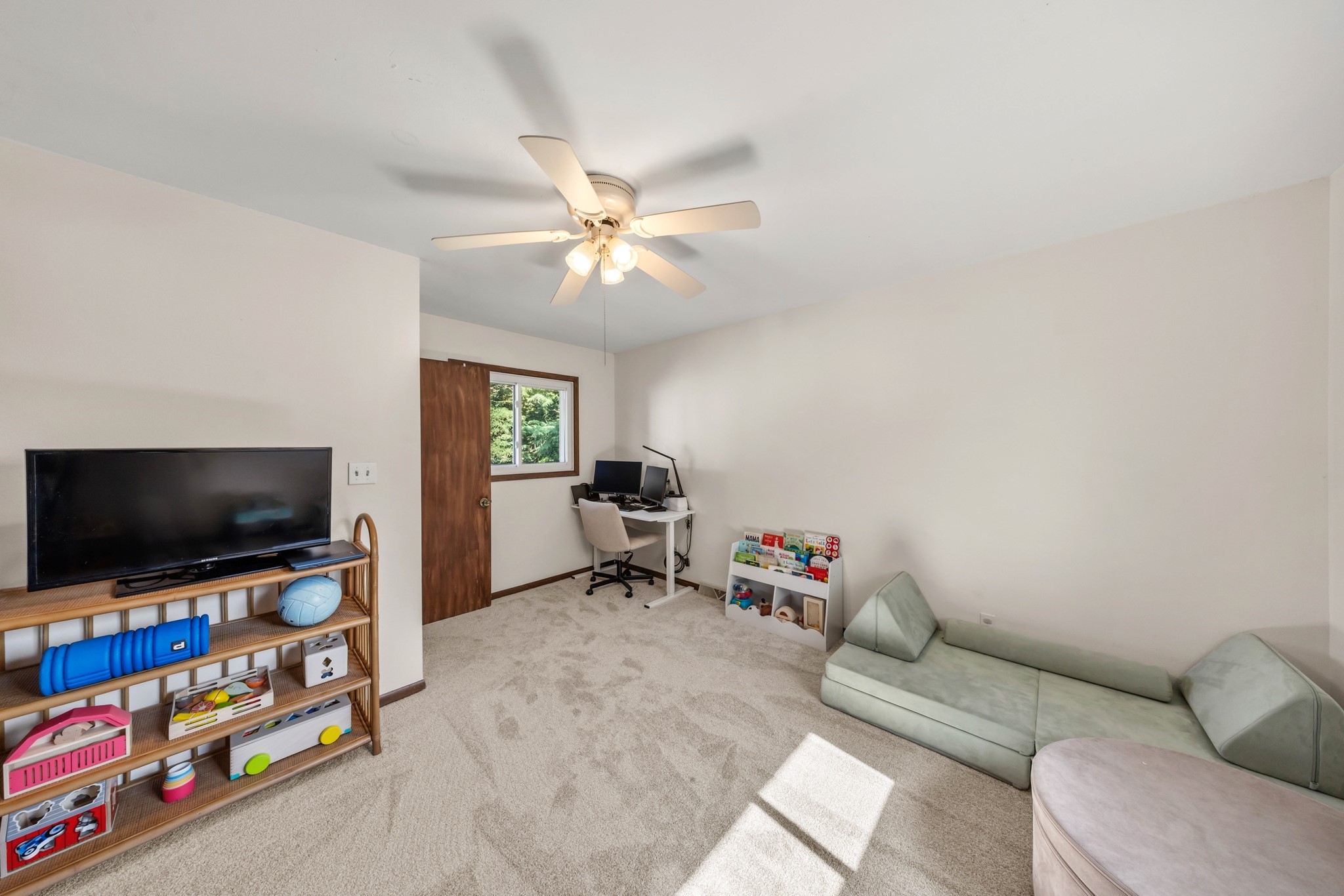 6001 Snyder Avenue Property Photo 18