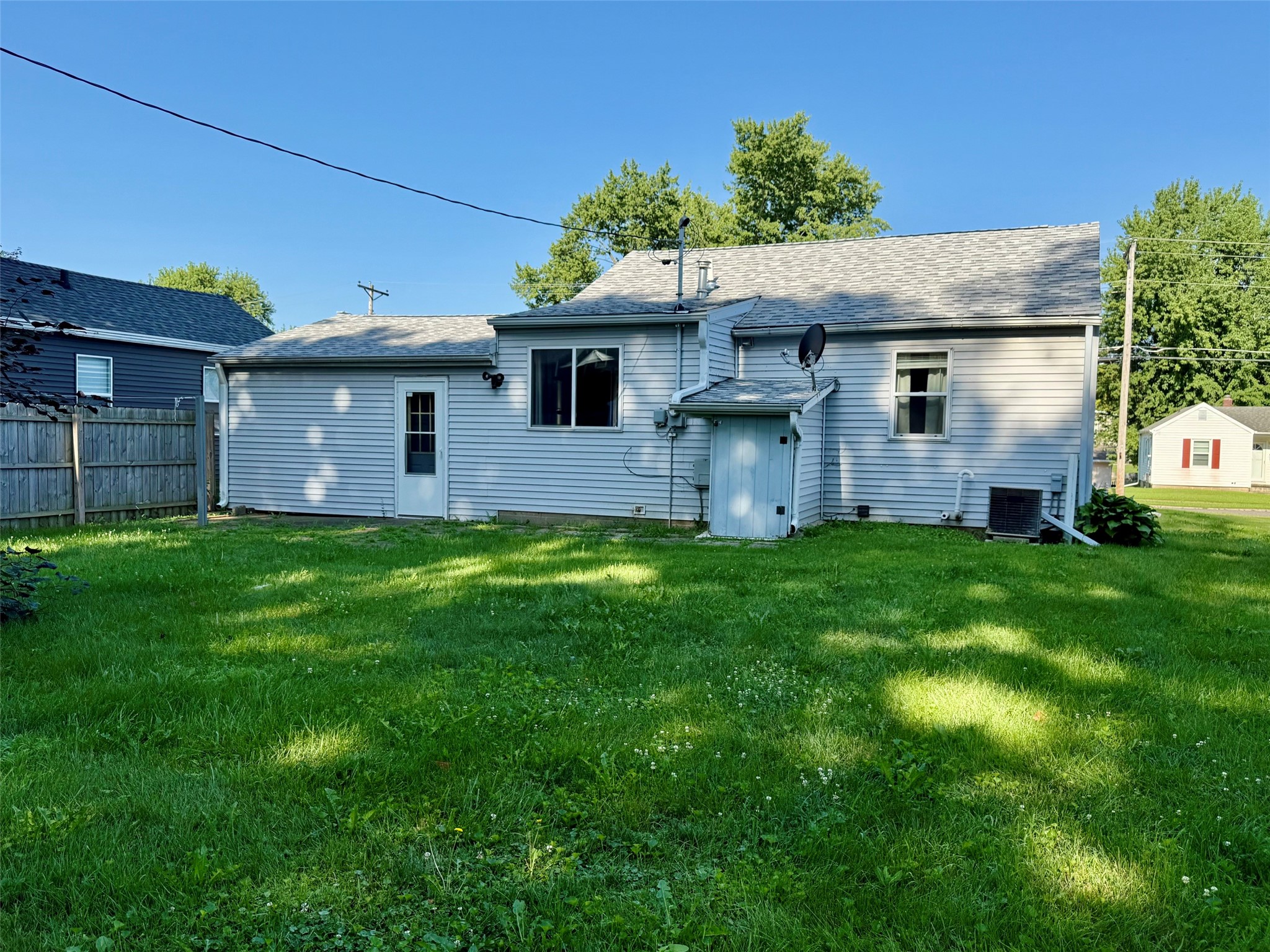 314 E 19th Street S Property Photo 16