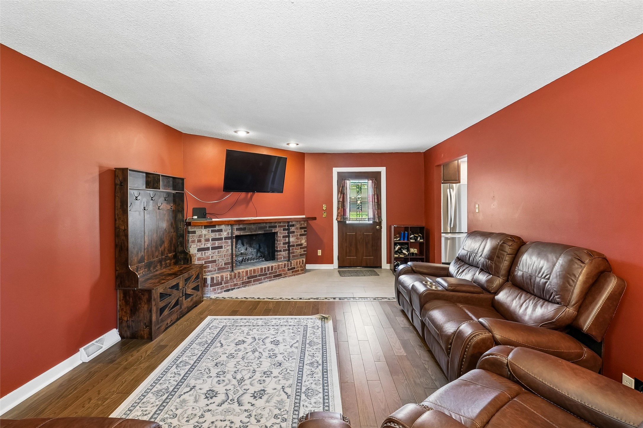 7300 Prairie Avenue Property Photo 10