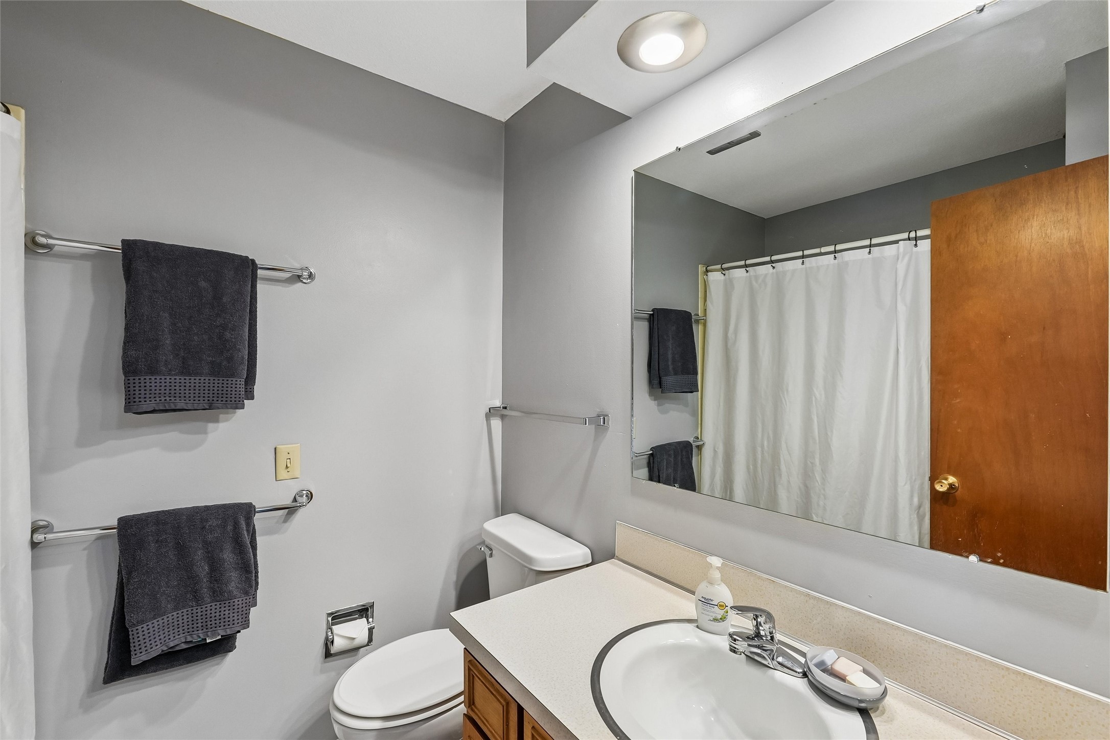 7300 Prairie Avenue Property Photo 16
