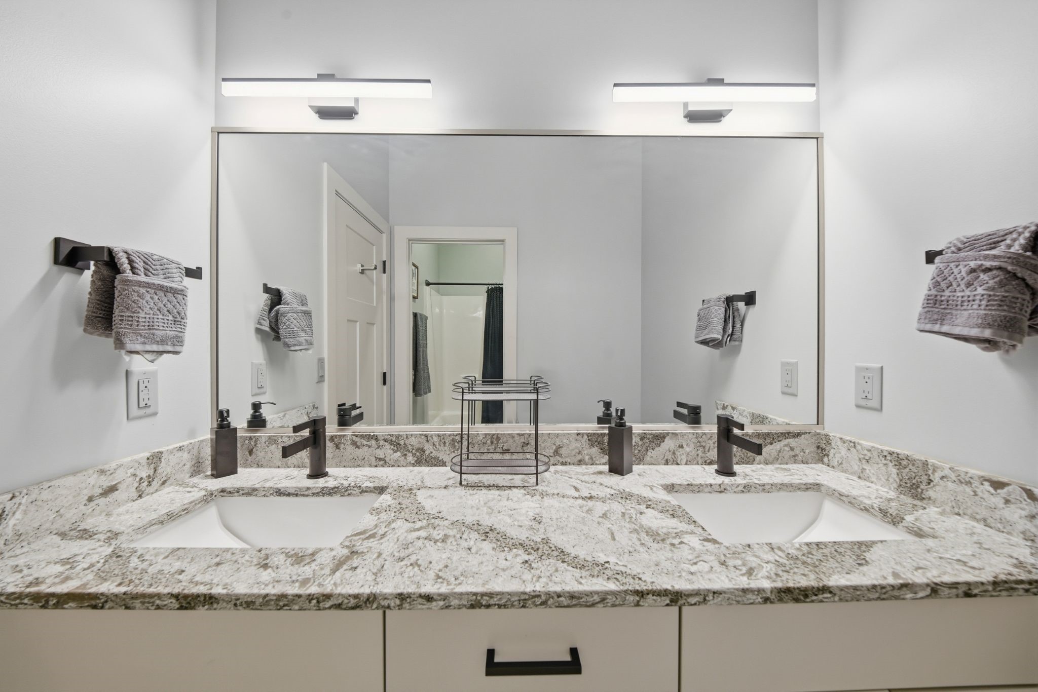 1824 Falcon Drive Property Photo 19