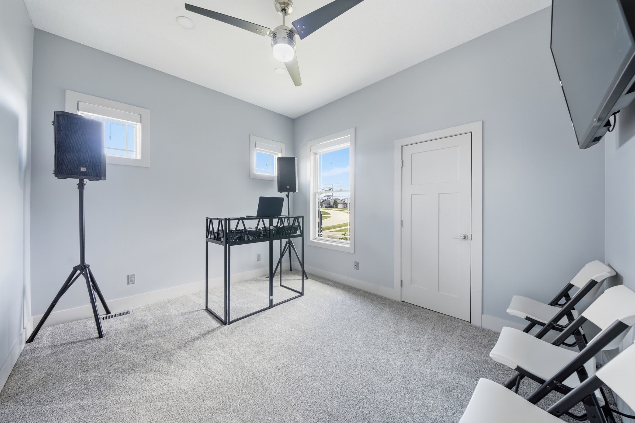 1824 Falcon Drive Property Photo 20