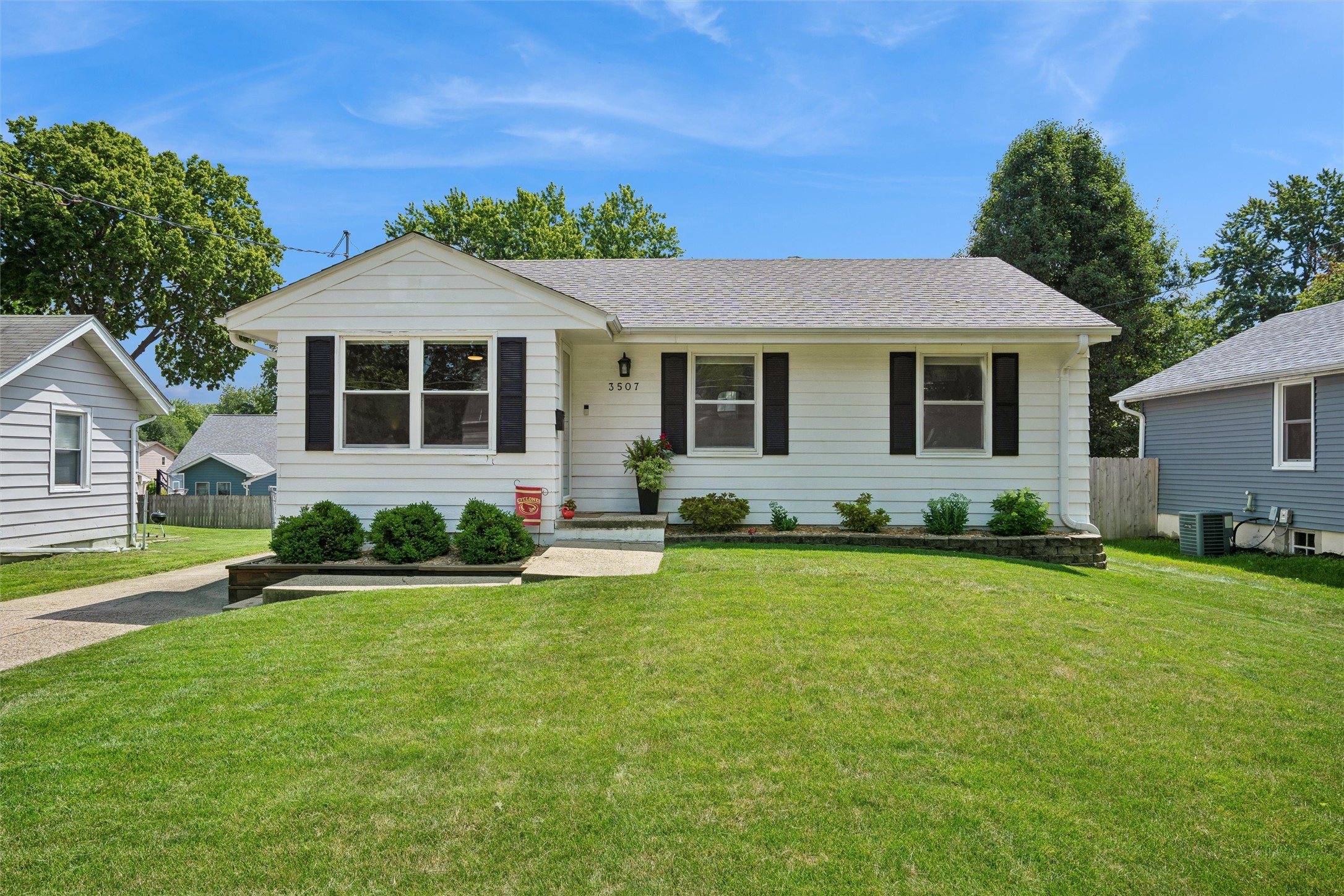 3507 49th Street Property Photo 1
