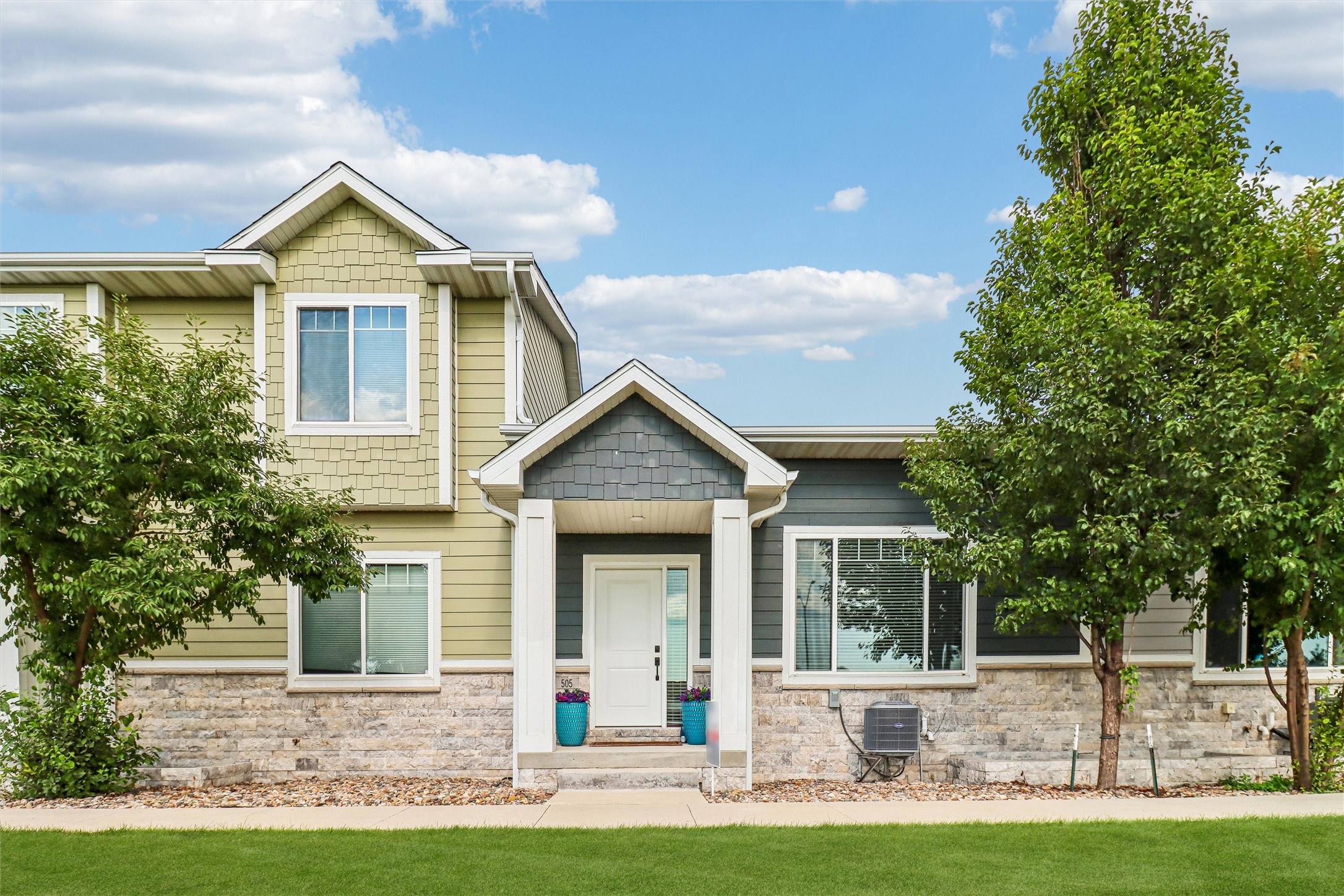 505 10th Street Property Photo 1