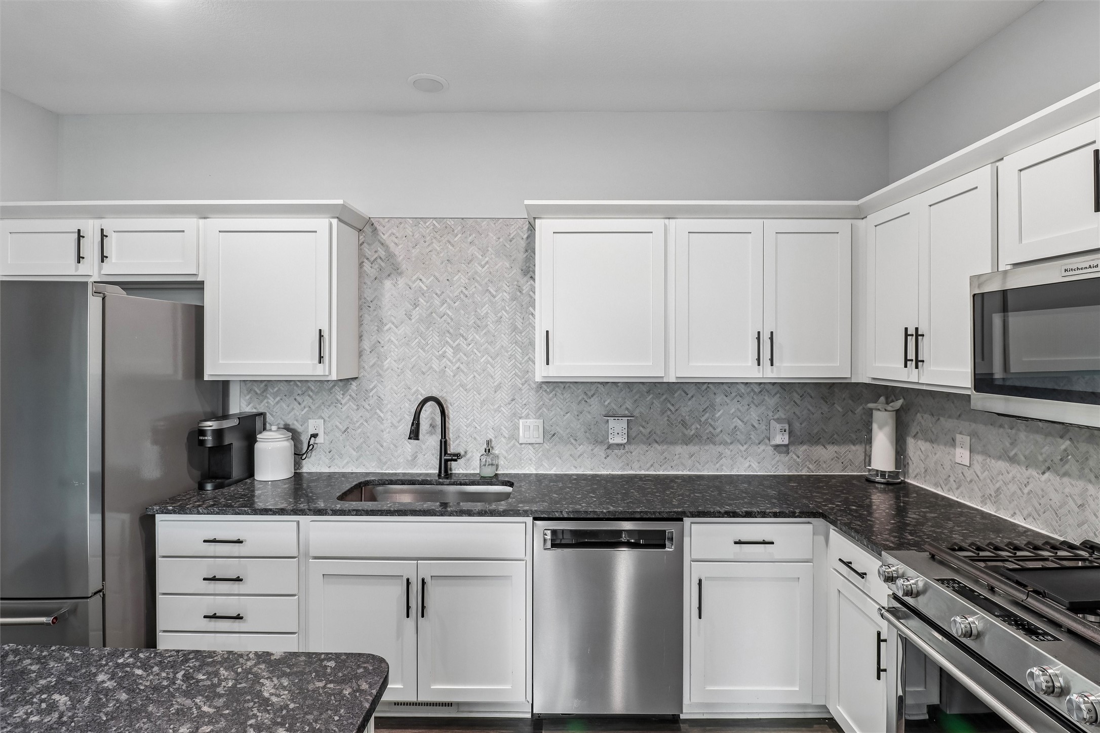 505 10th Street Property Photo 11