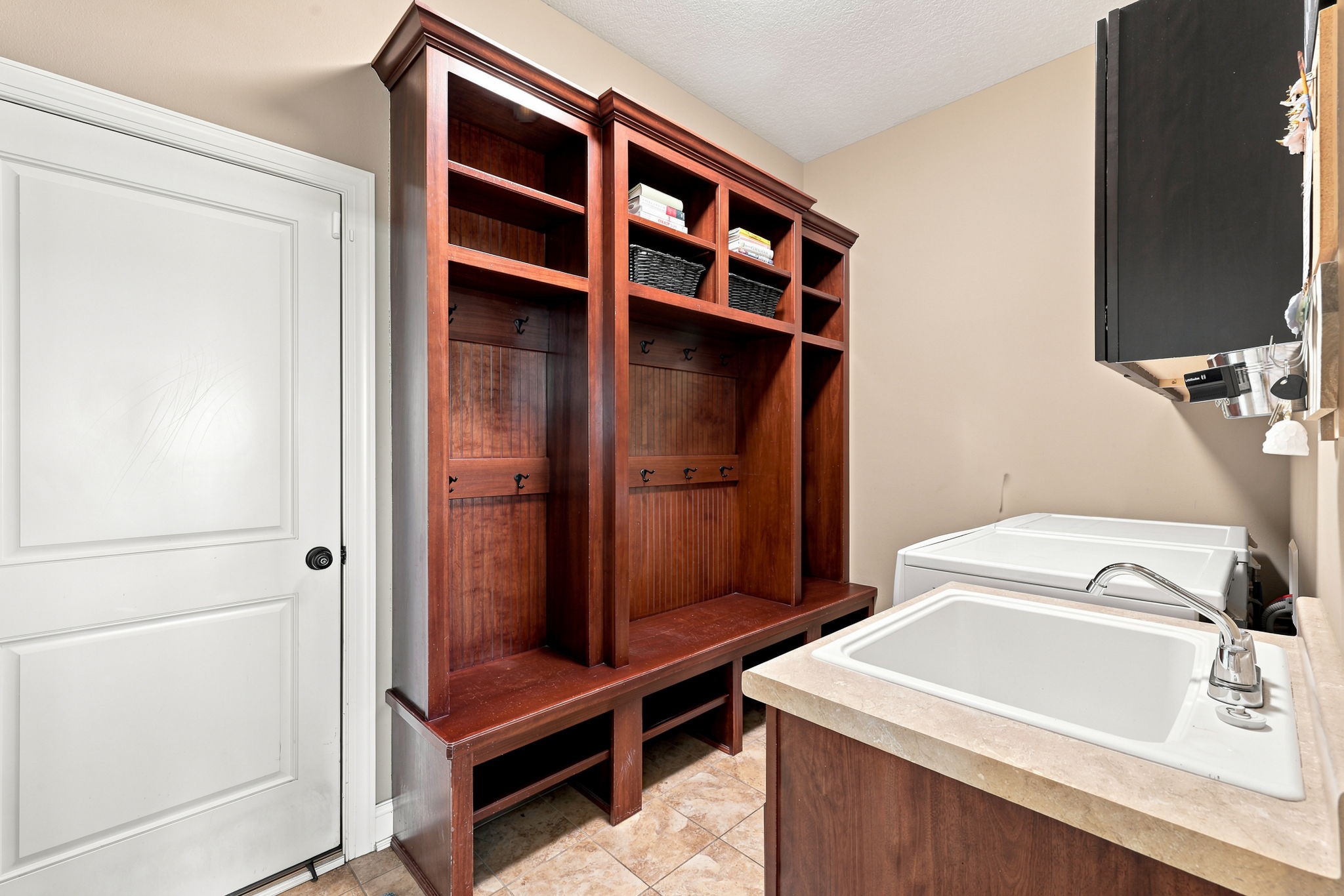 3401 Red Fox Road Property Photo 20