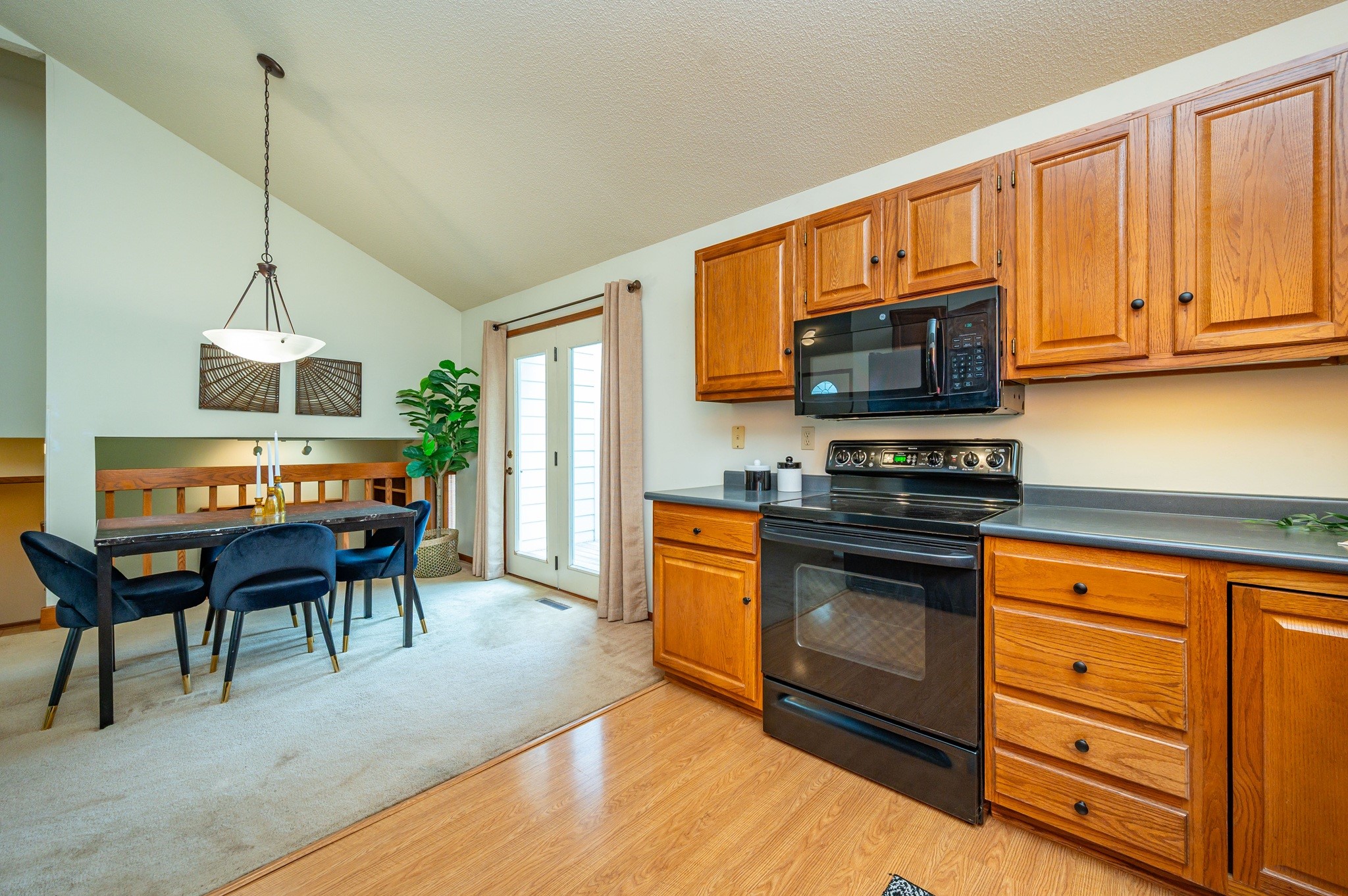 5935 Ashland Place Property Photo 10