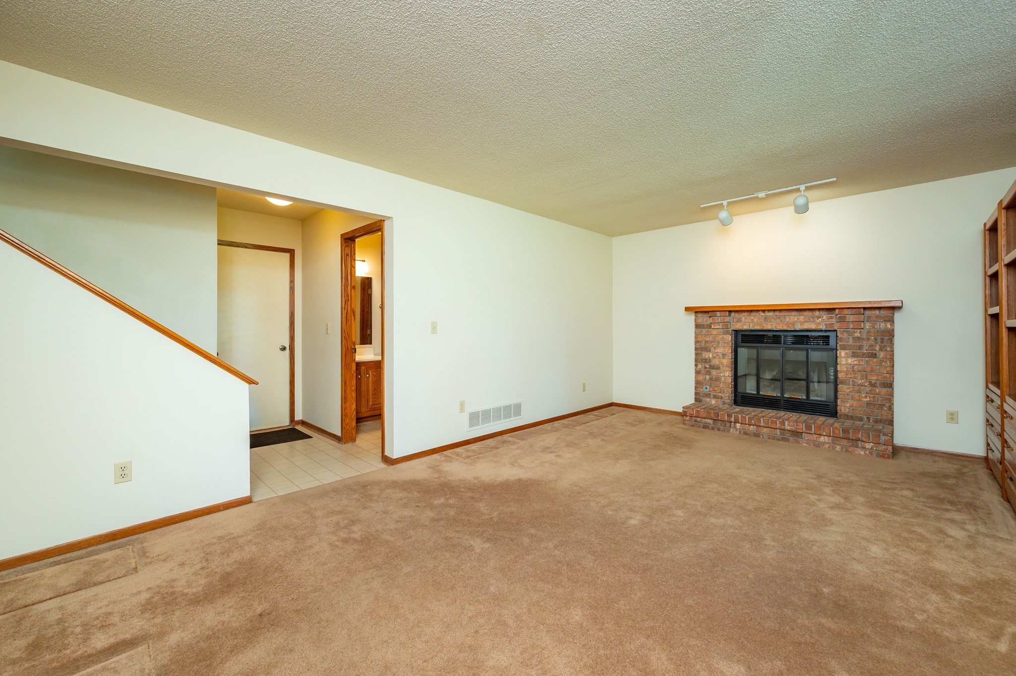 5935 Ashland Place Property Photo 13