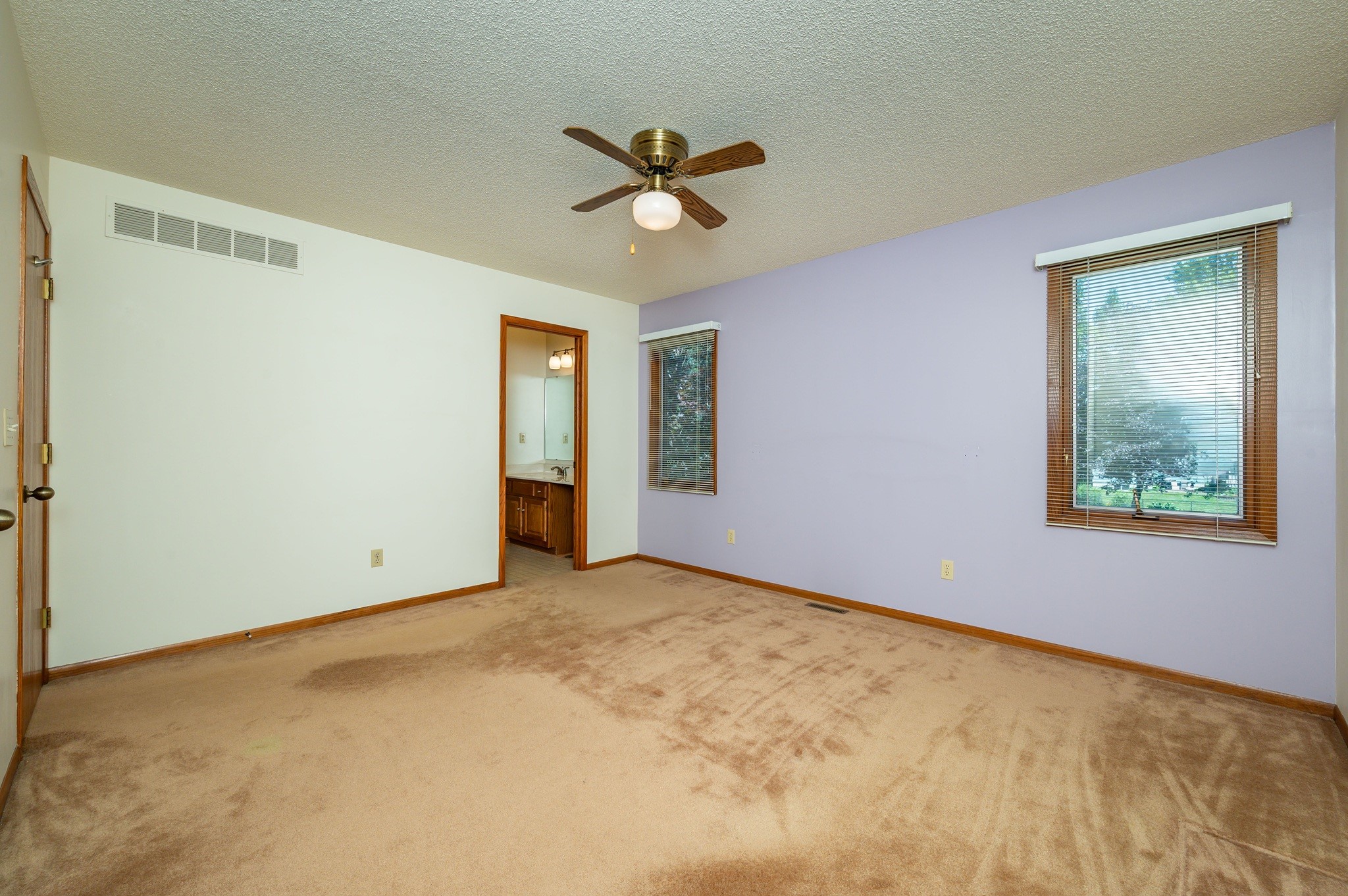 5935 Ashland Place Property Photo 17