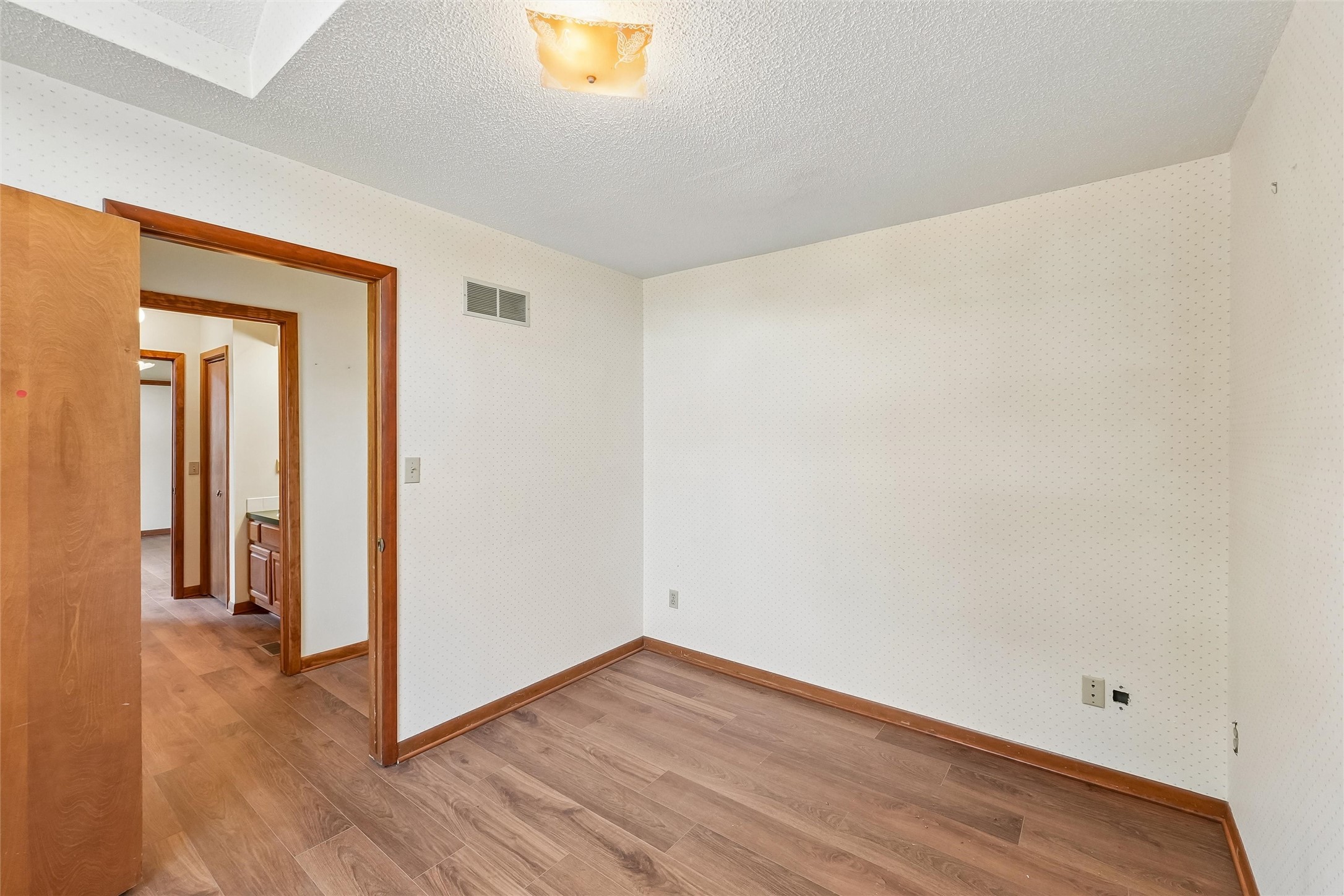 6856 Sharon Drive Property Photo 12