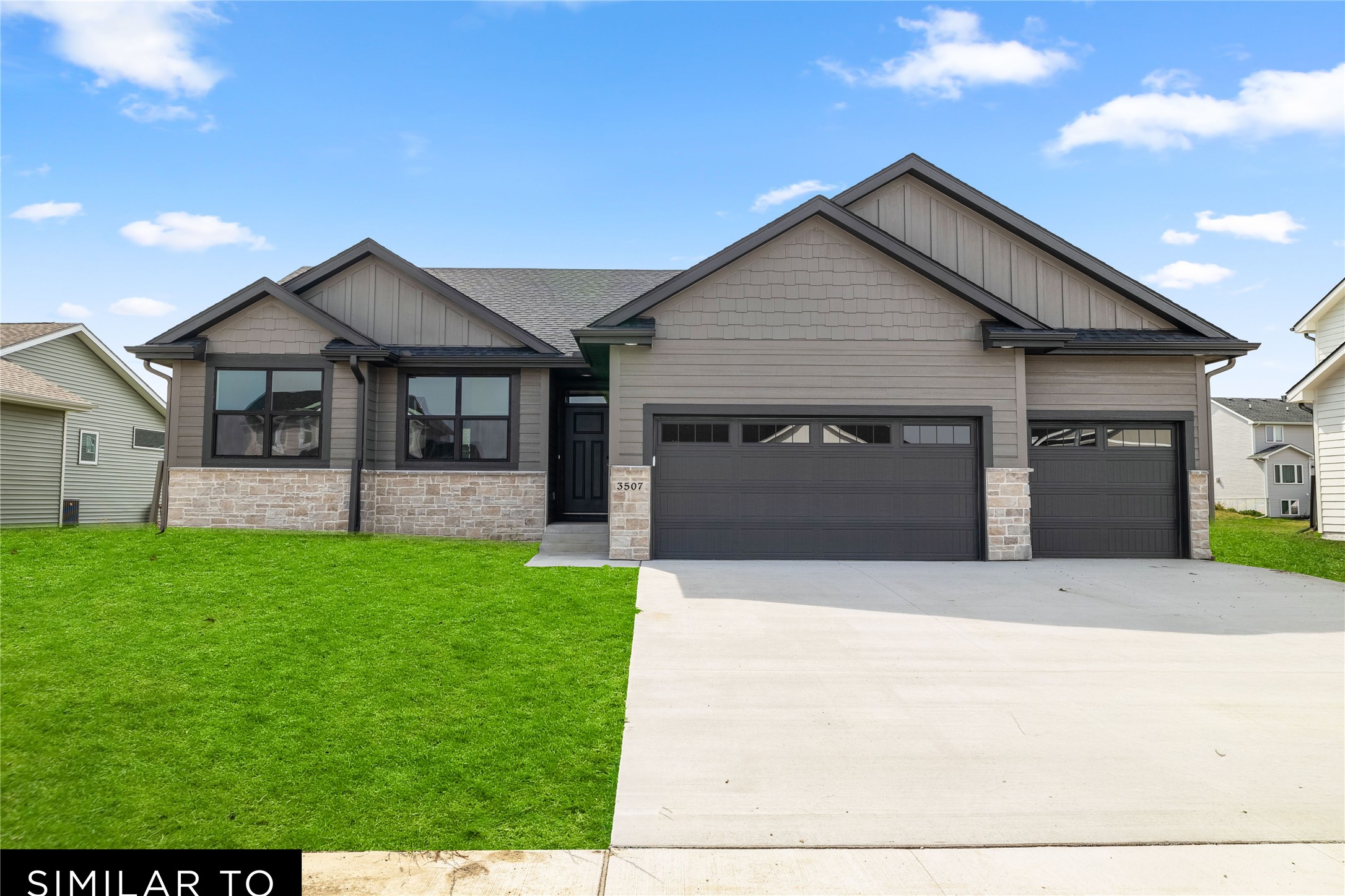 4718 180th Street Property Photo 1