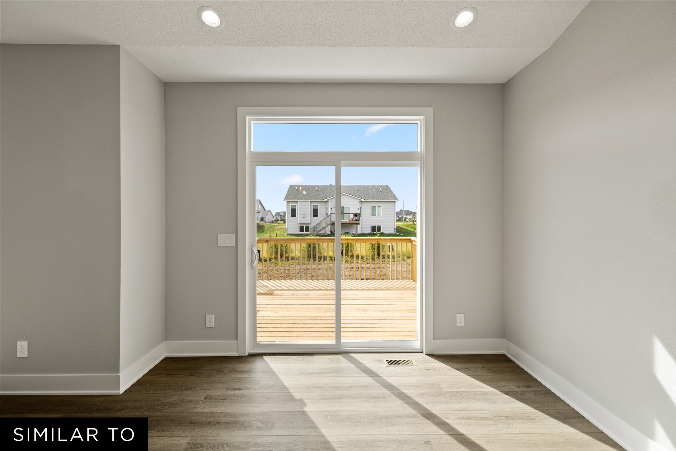 4718 180th Street Property Photo 7