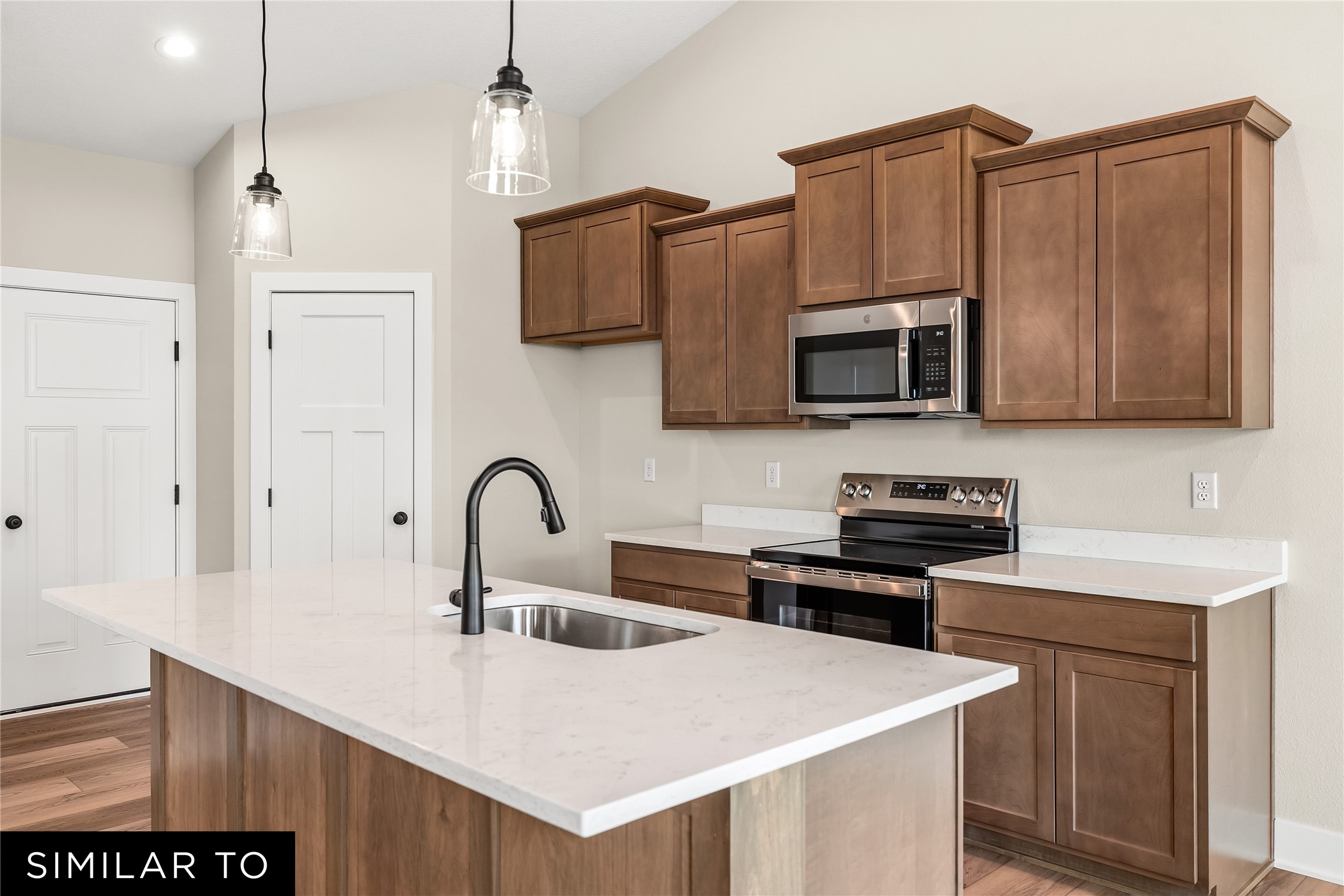4718 180th Street Property Photo 16