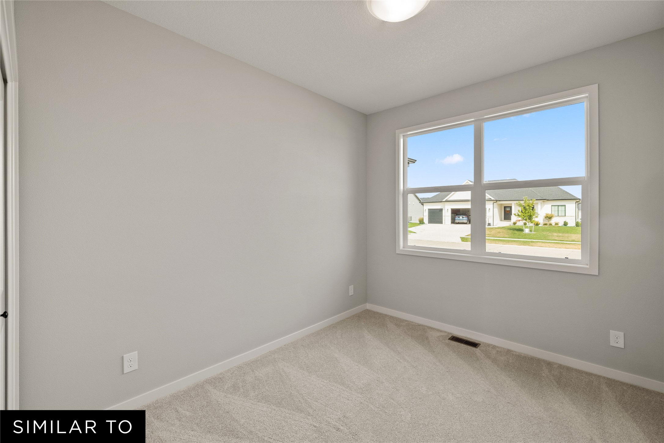 4718 180th Street Property Photo 19