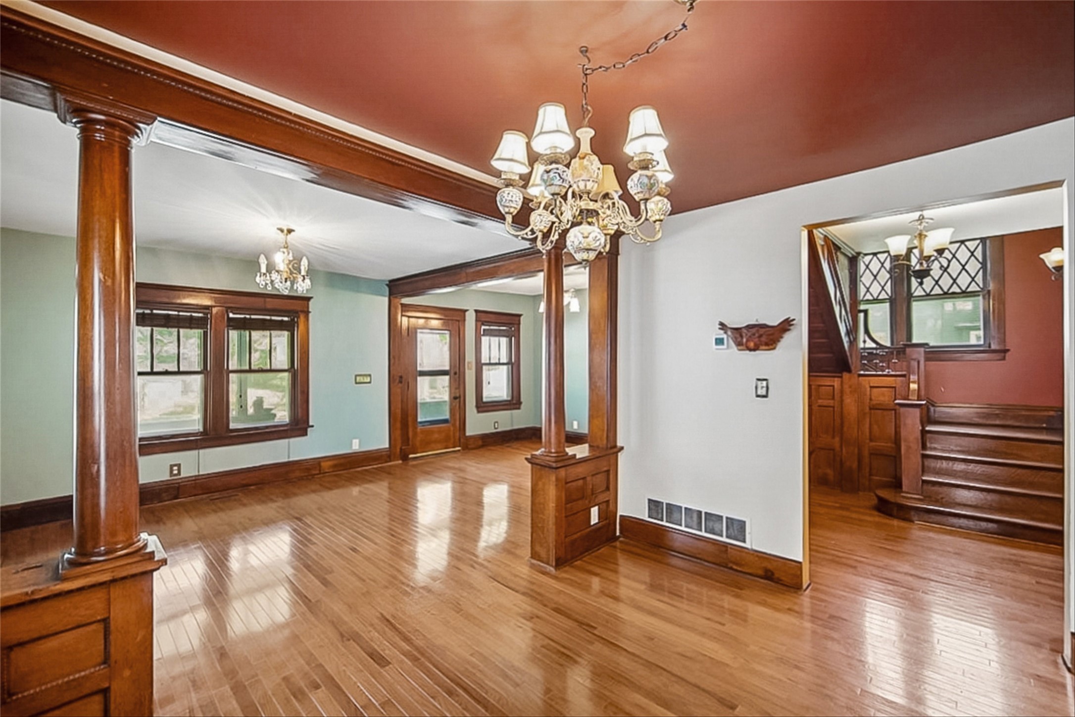 2124 Drake Park Avenue Property Photo 11