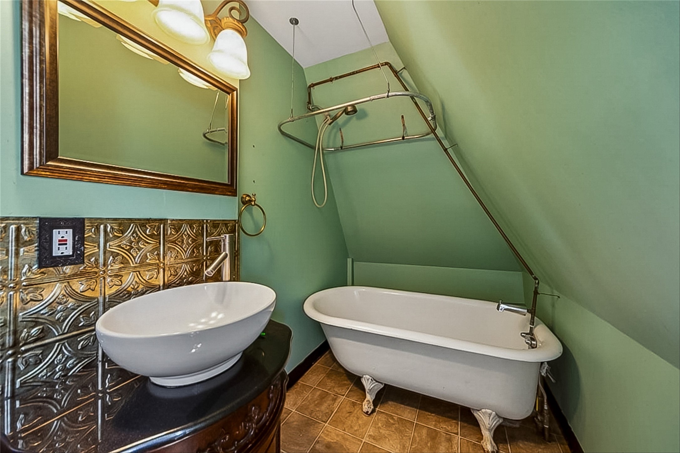 2124 Drake Park Avenue Property Photo 23