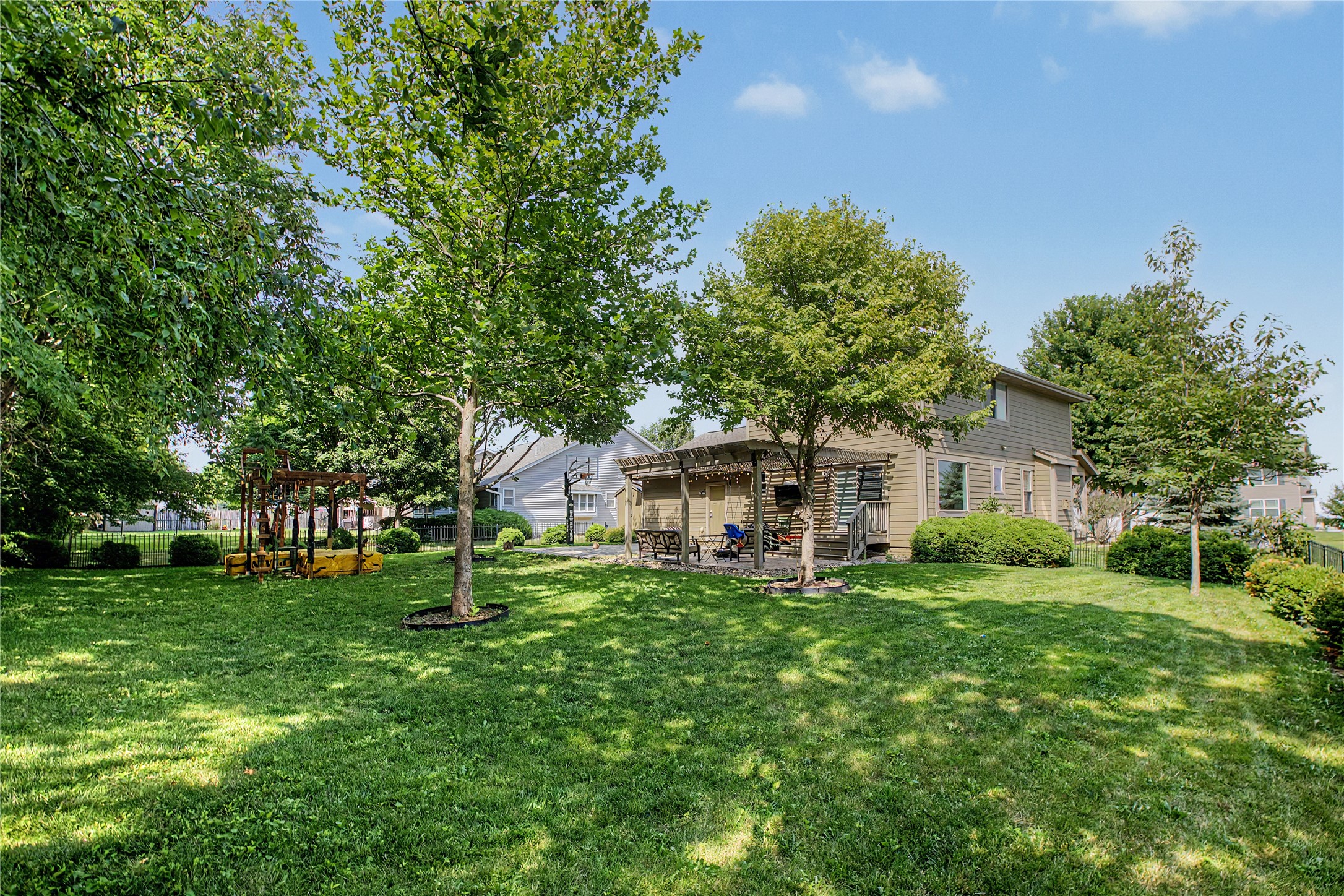 1203 8th Street Property Photo 33