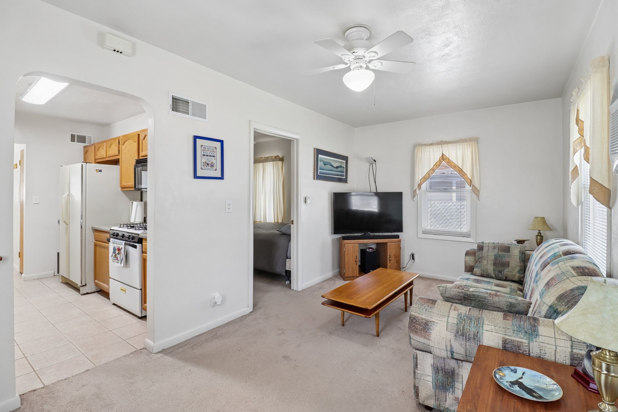 4032 56th Street Property Photo 3