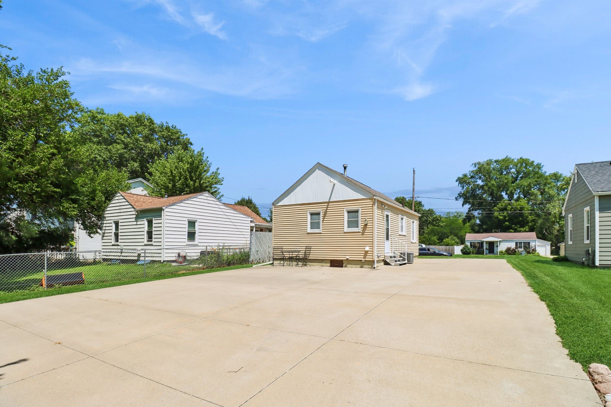 4032 56th Street Property Photo 14