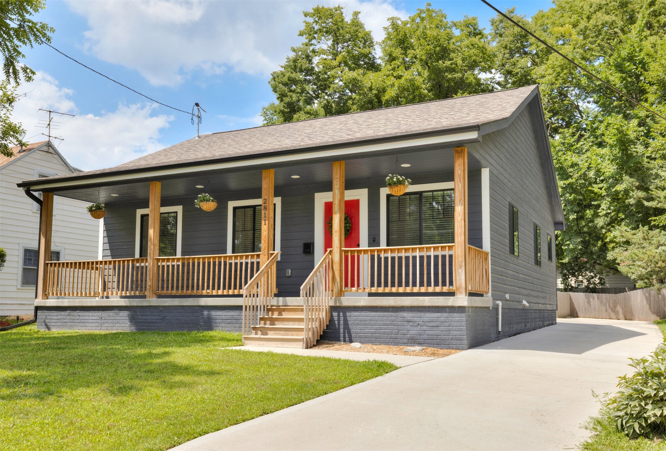 2811 Payne Road Property Photo 1
