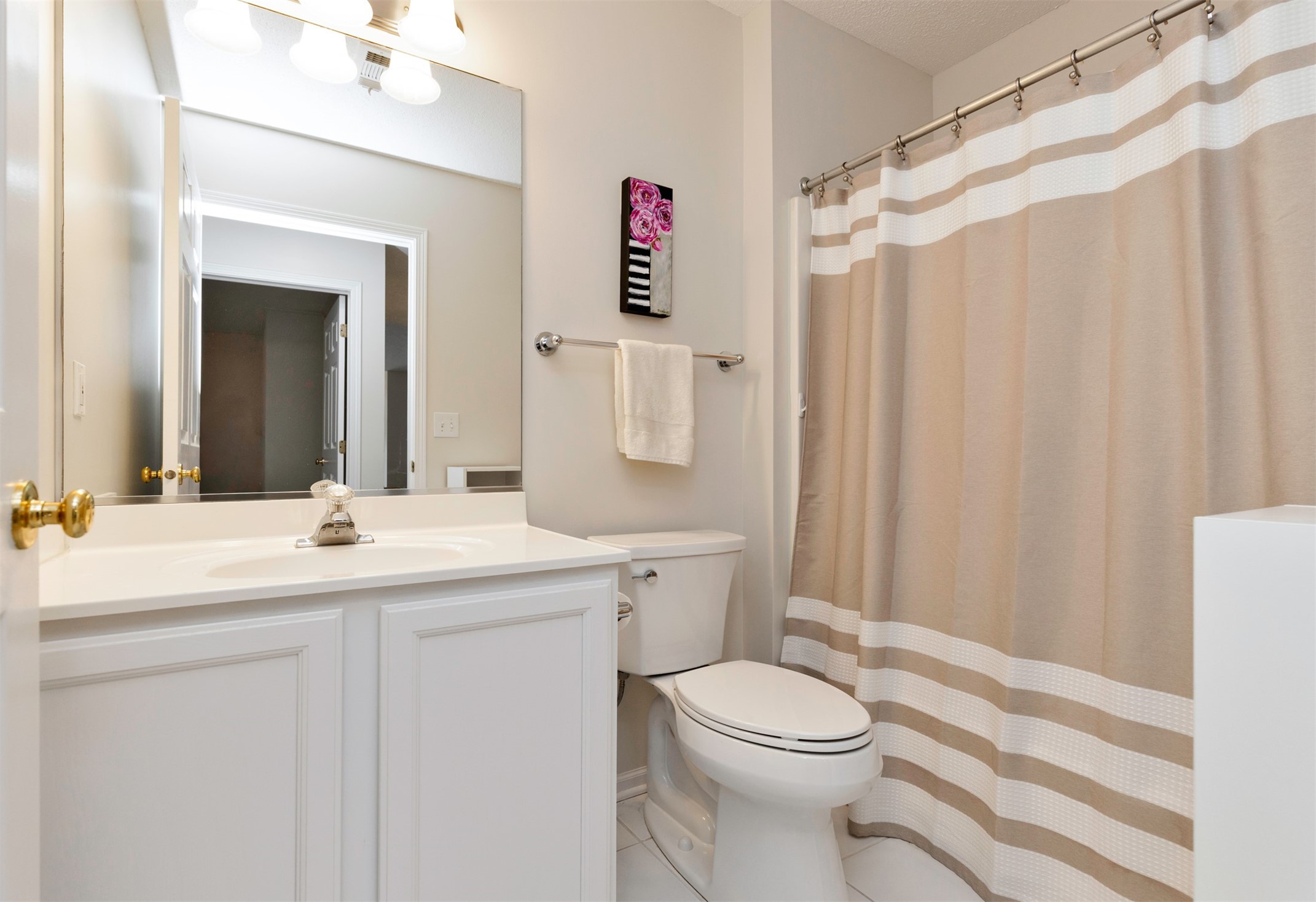 10500 Meredith Drive 3 Property Photo 13