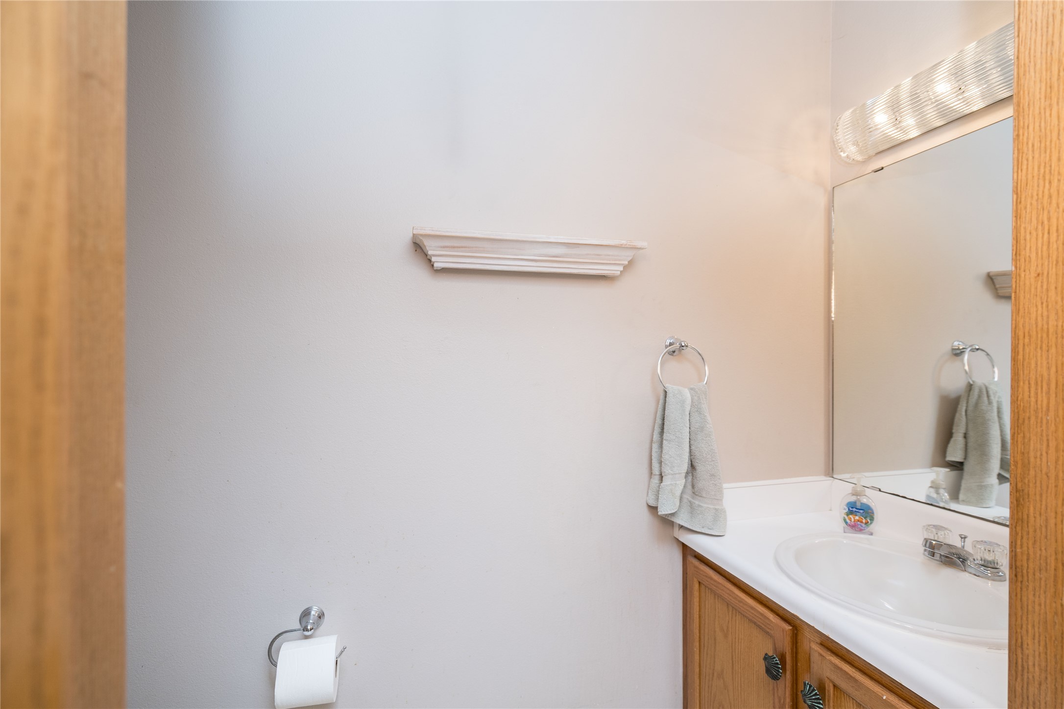 5213 Wakonda Drive Property Photo 9