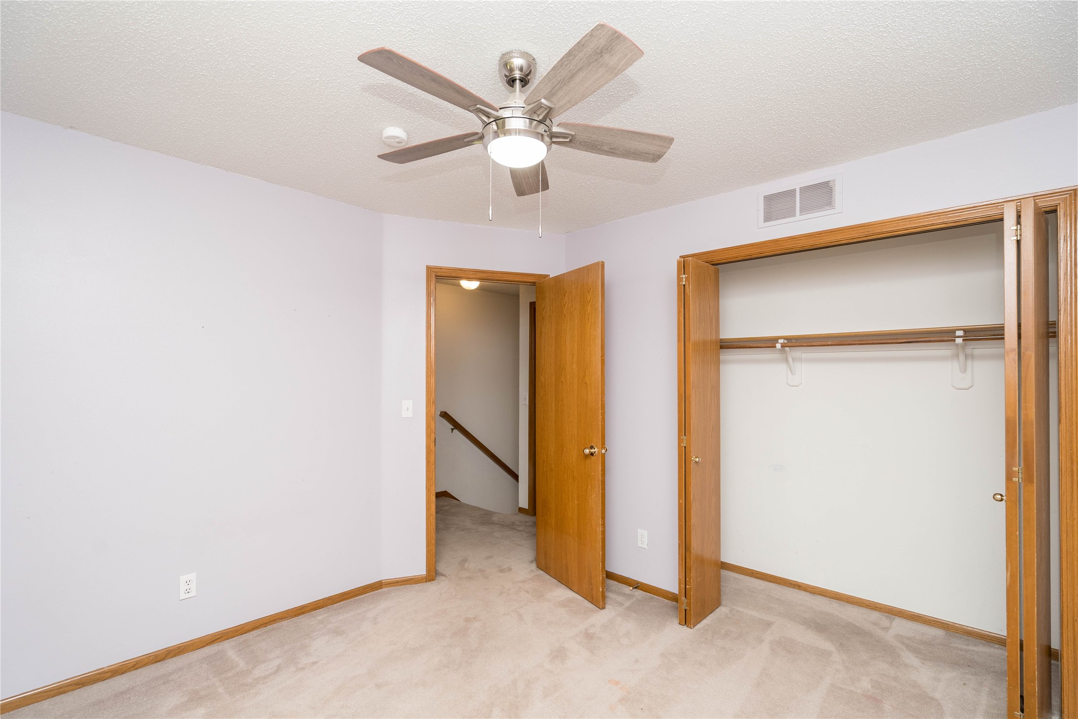 5213 Wakonda Drive Property Photo 13
