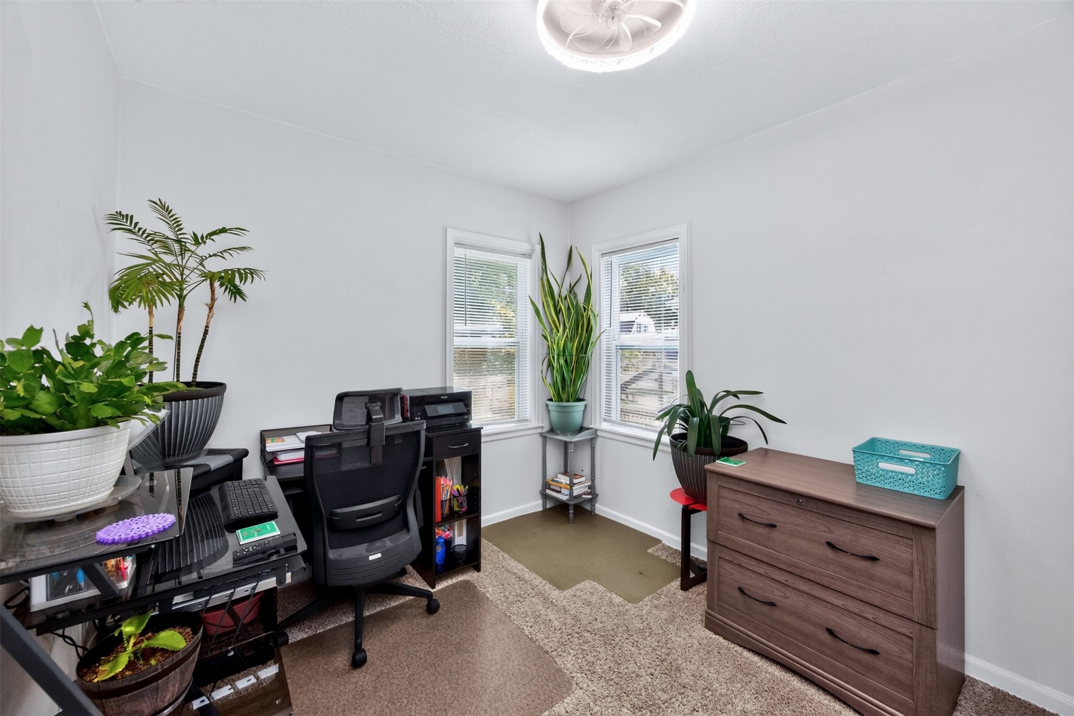 347 E Edison Avenue Property Photo 10