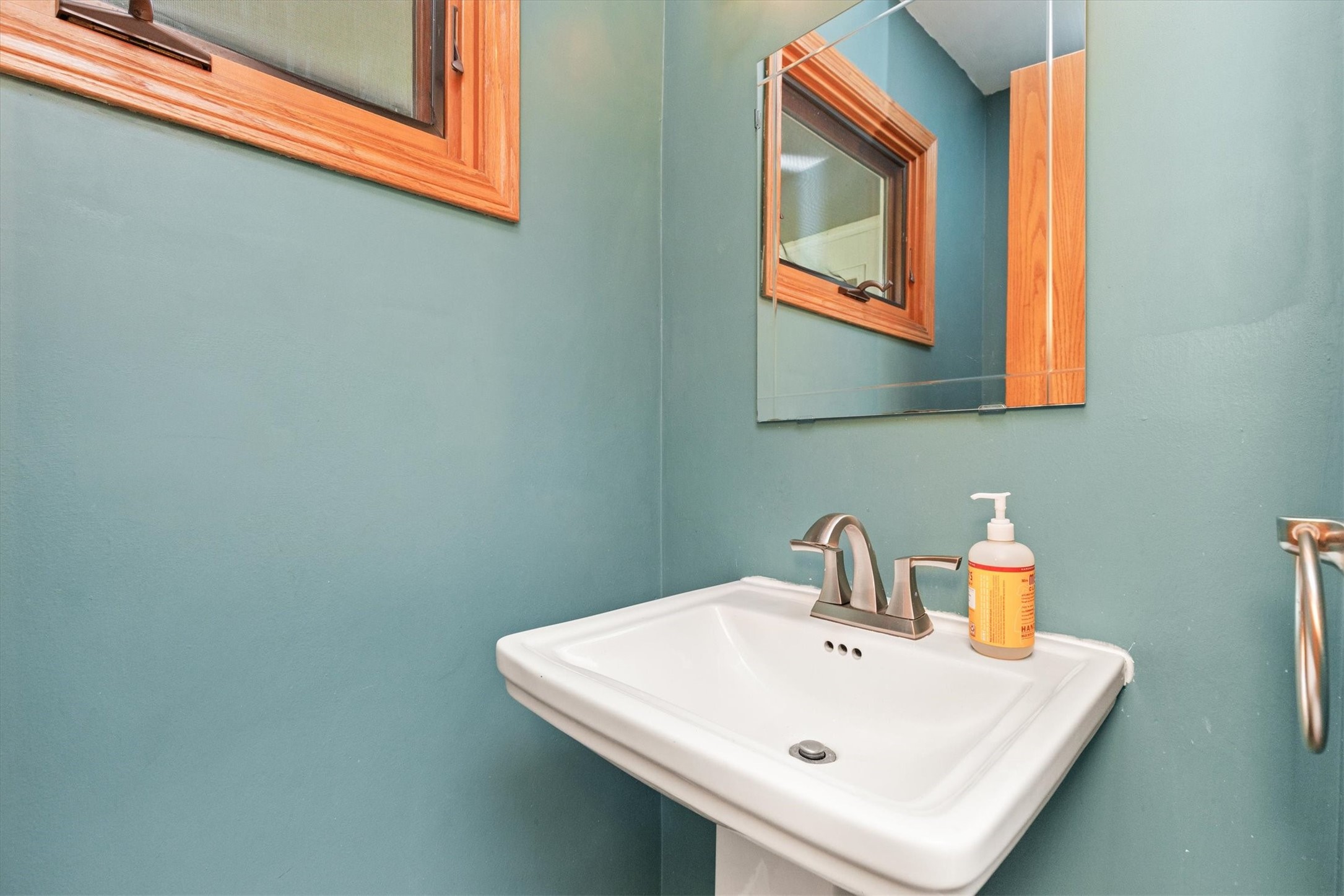 3937 Aurora Avenue Property Photo 12
