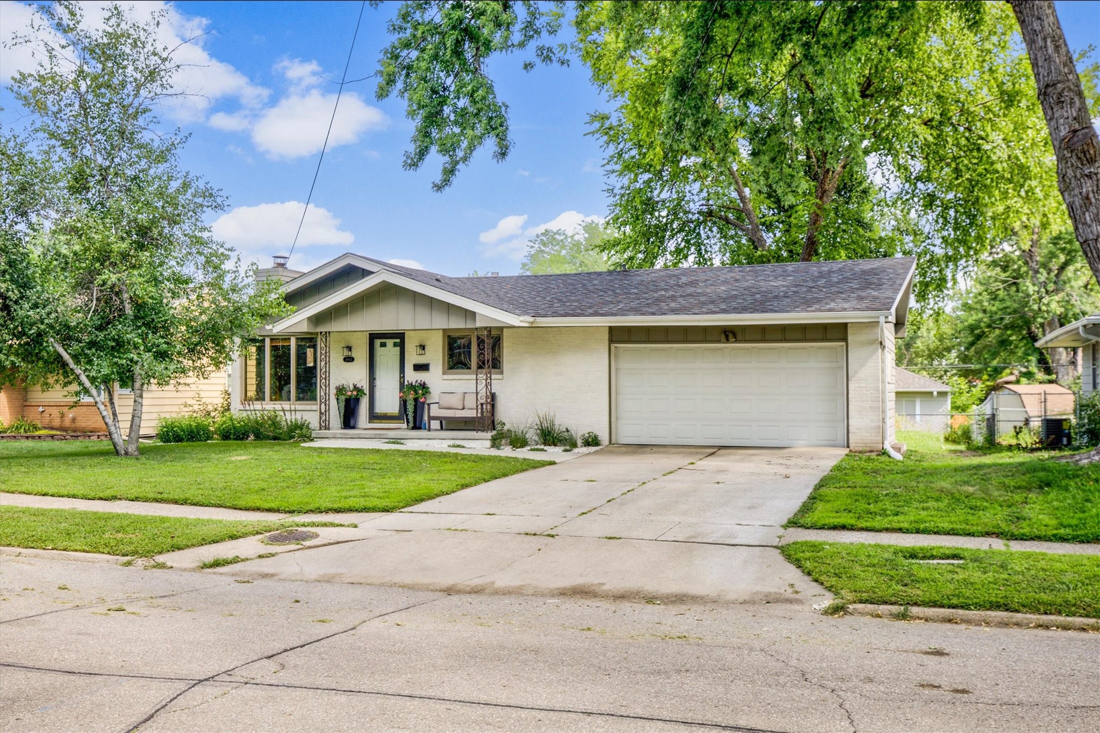 3937 Aurora Avenue Property Photo 31
