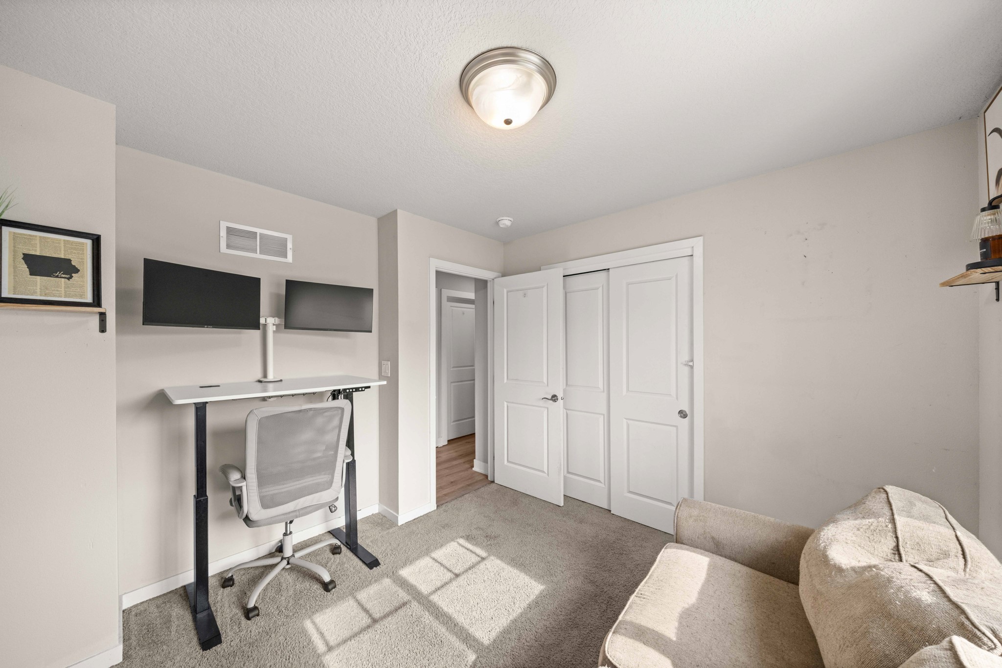 635 N N Street Property Photo 7