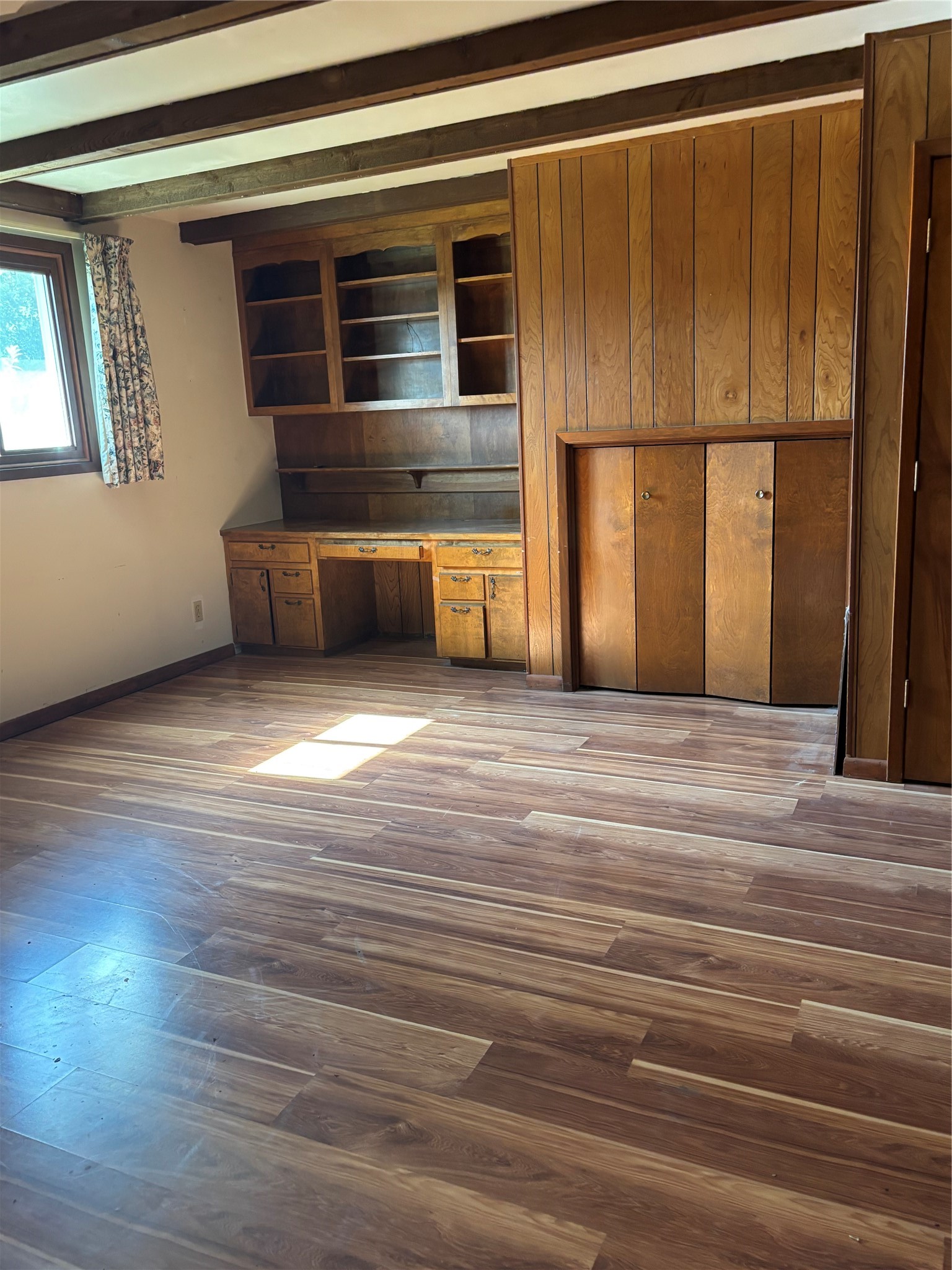 1101 Westview Drive Property Photo 12