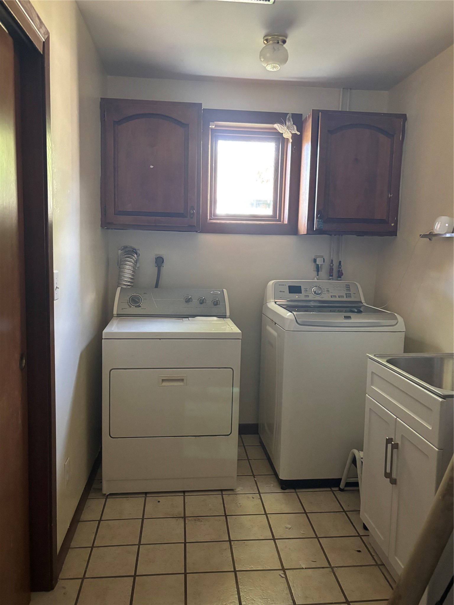 1101 Westview Drive Property Photo 14
