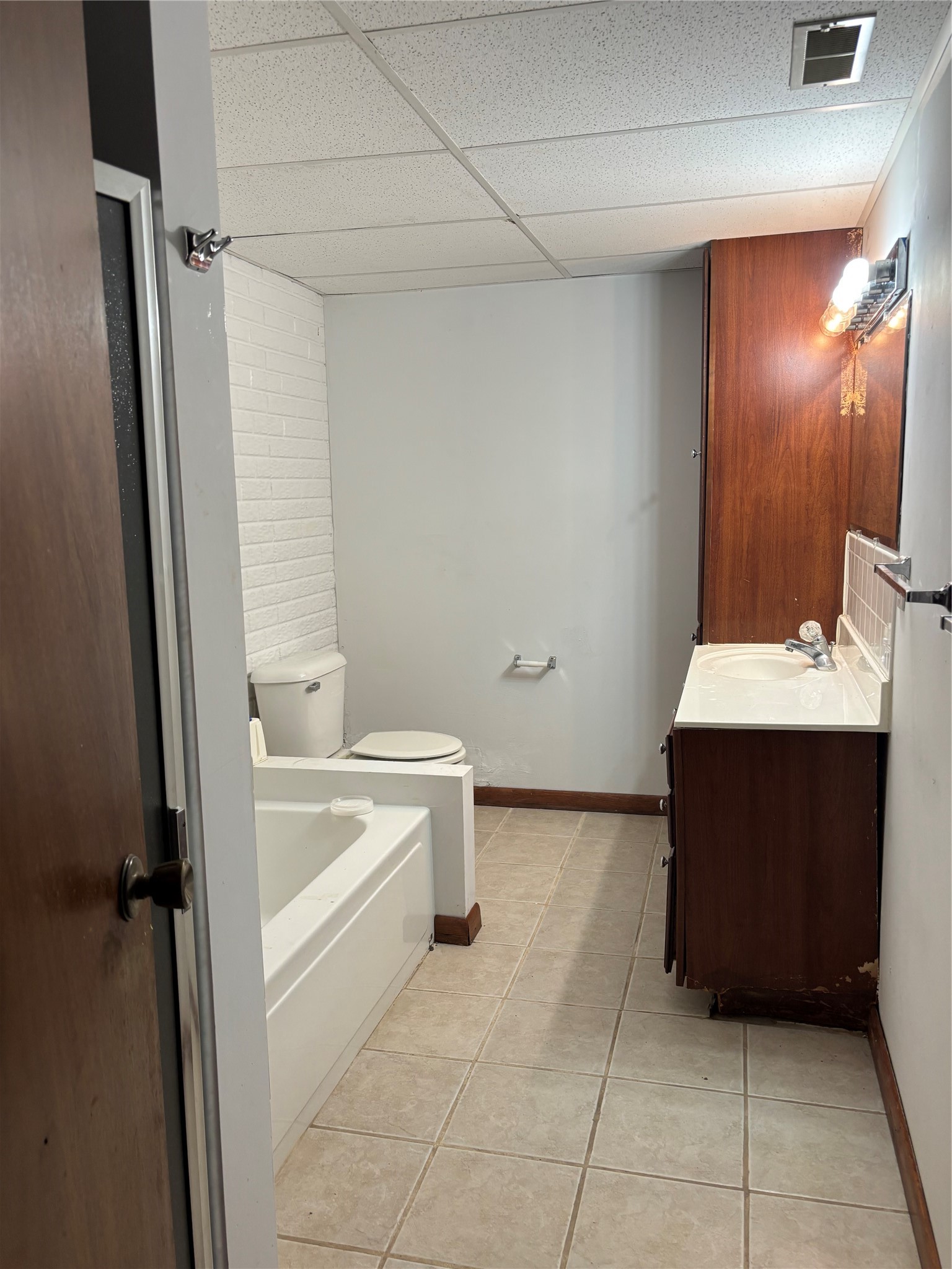 1101 Westview Drive Property Photo 19