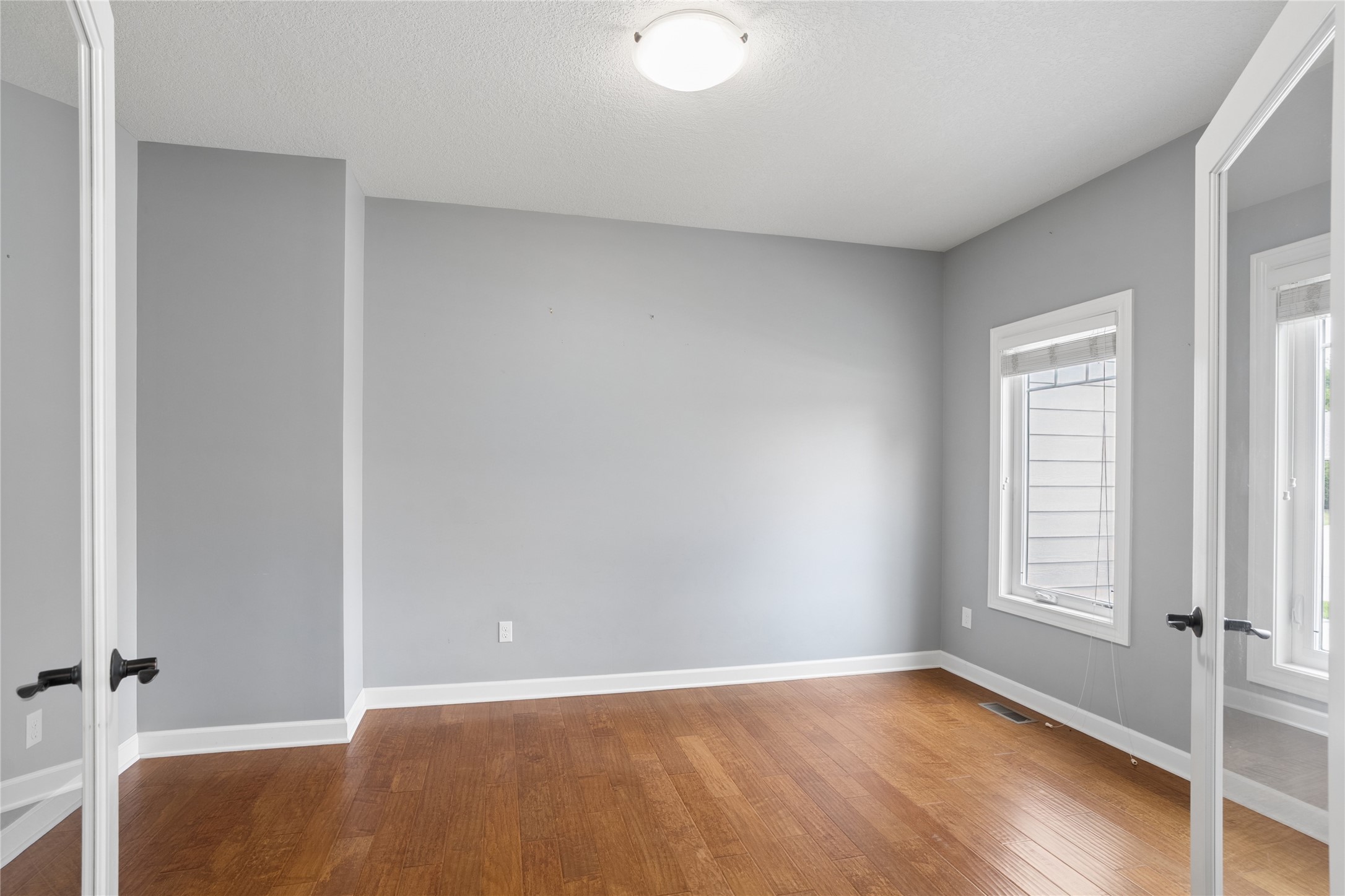 6614 Cheldon Court Property Photo 4