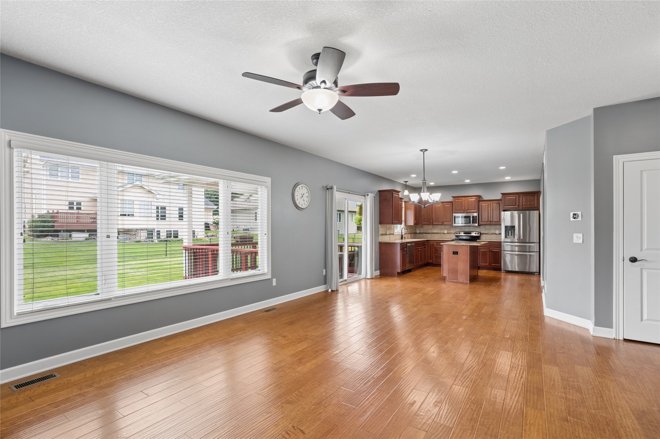 6614 Cheldon Court Property Photo 8