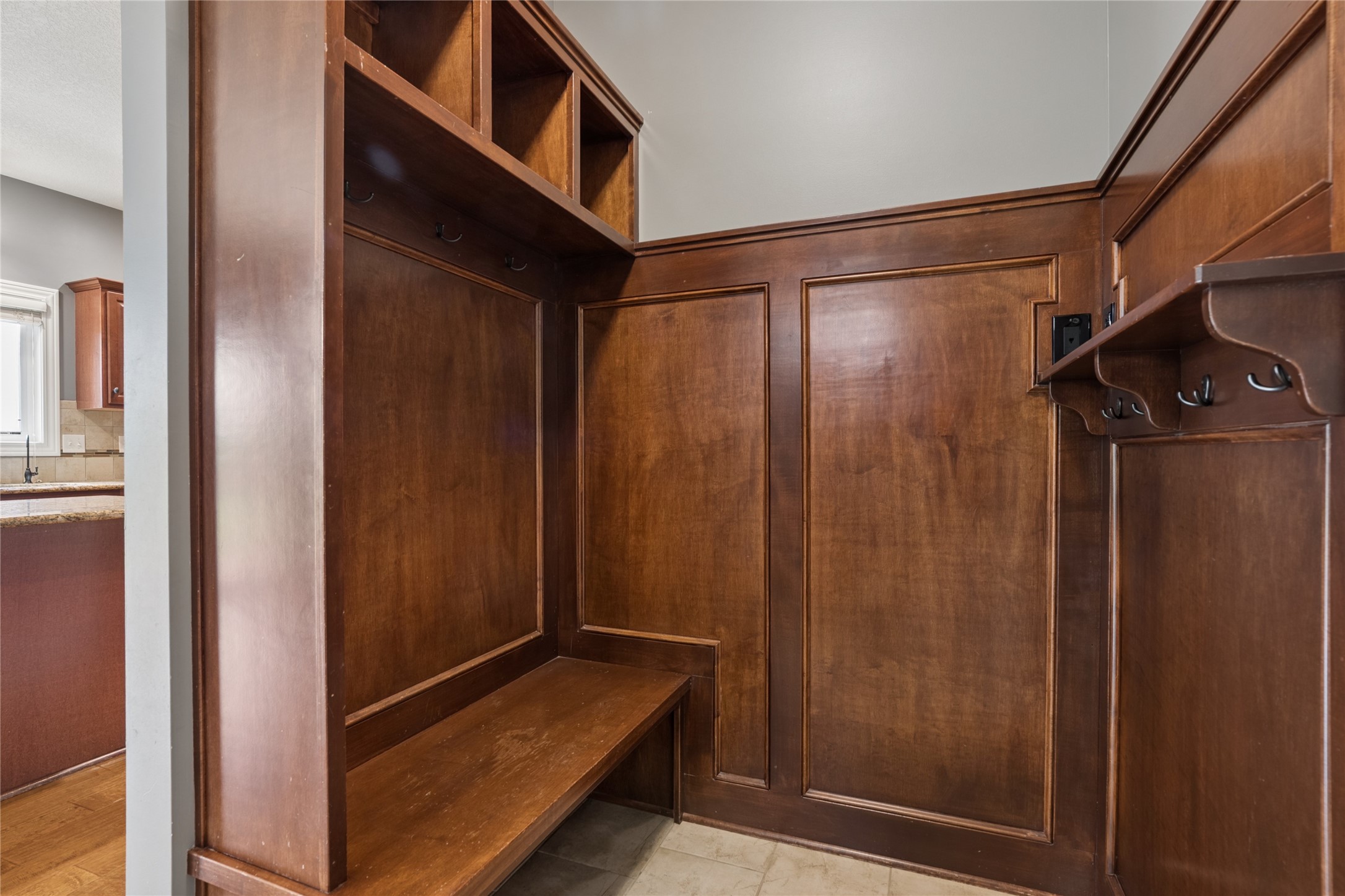 6614 Cheldon Court Property Photo 14