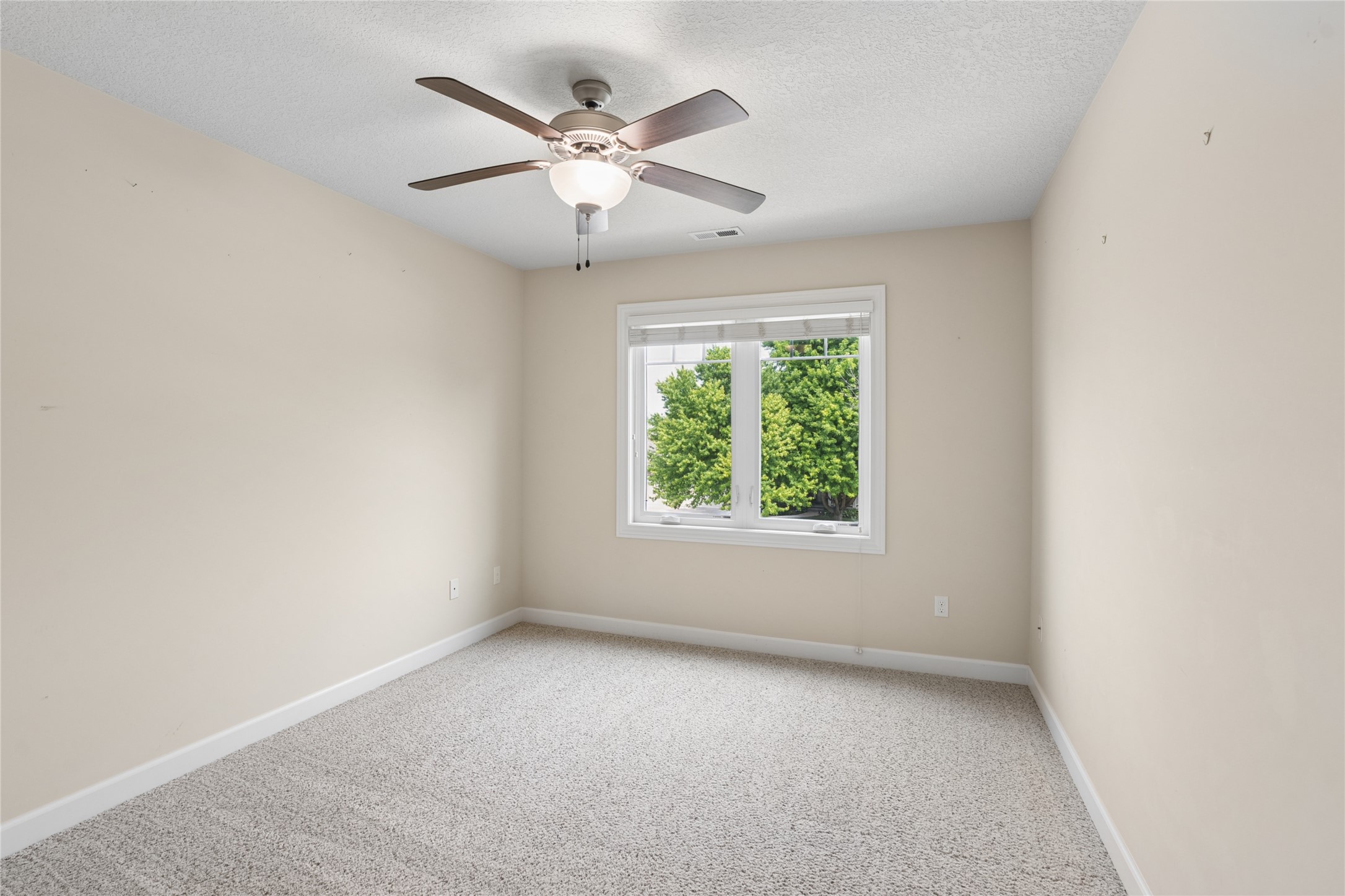 6614 Cheldon Court Property Photo 22