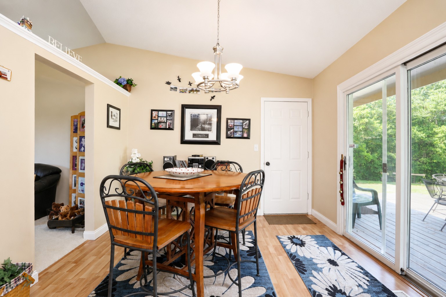 9929 Nw Beaver Drive Property Photo 6