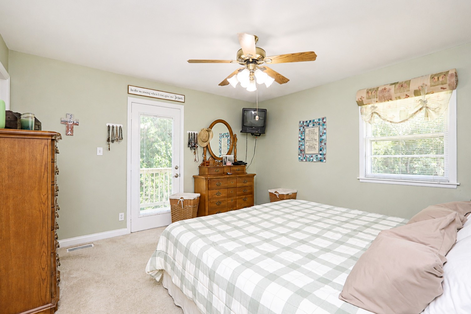 9929 Nw Beaver Drive Property Photo 11