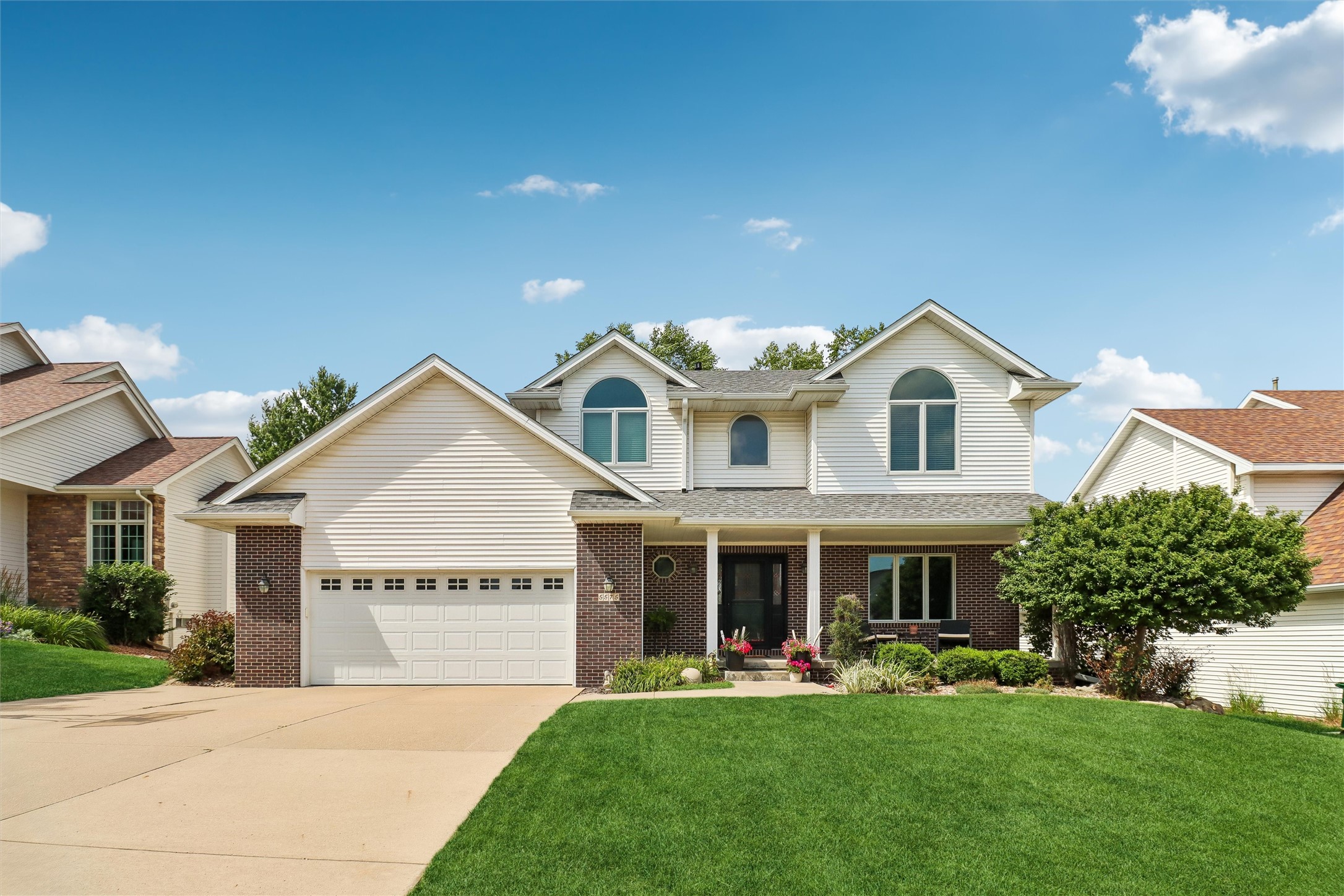 5575 Beechtree Drive Property Photo 1