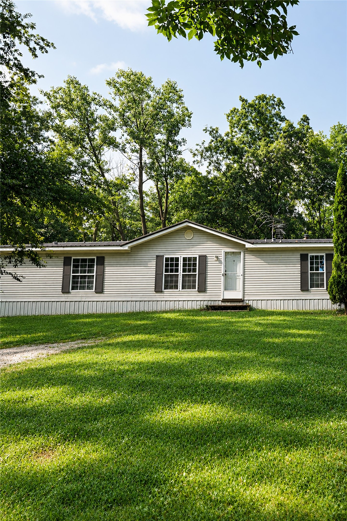 18187 150th Street Property Photo 3