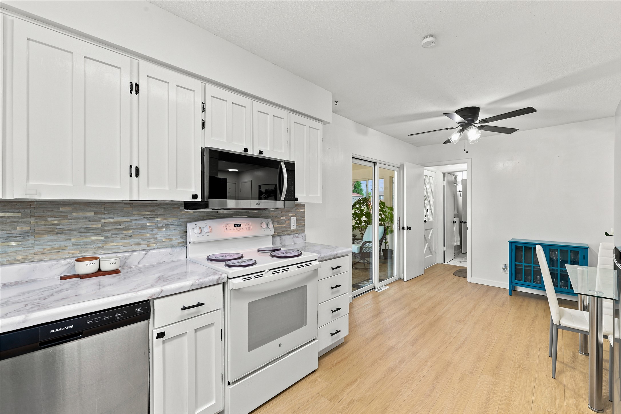318 Se Wanda Drive Property Photo 10