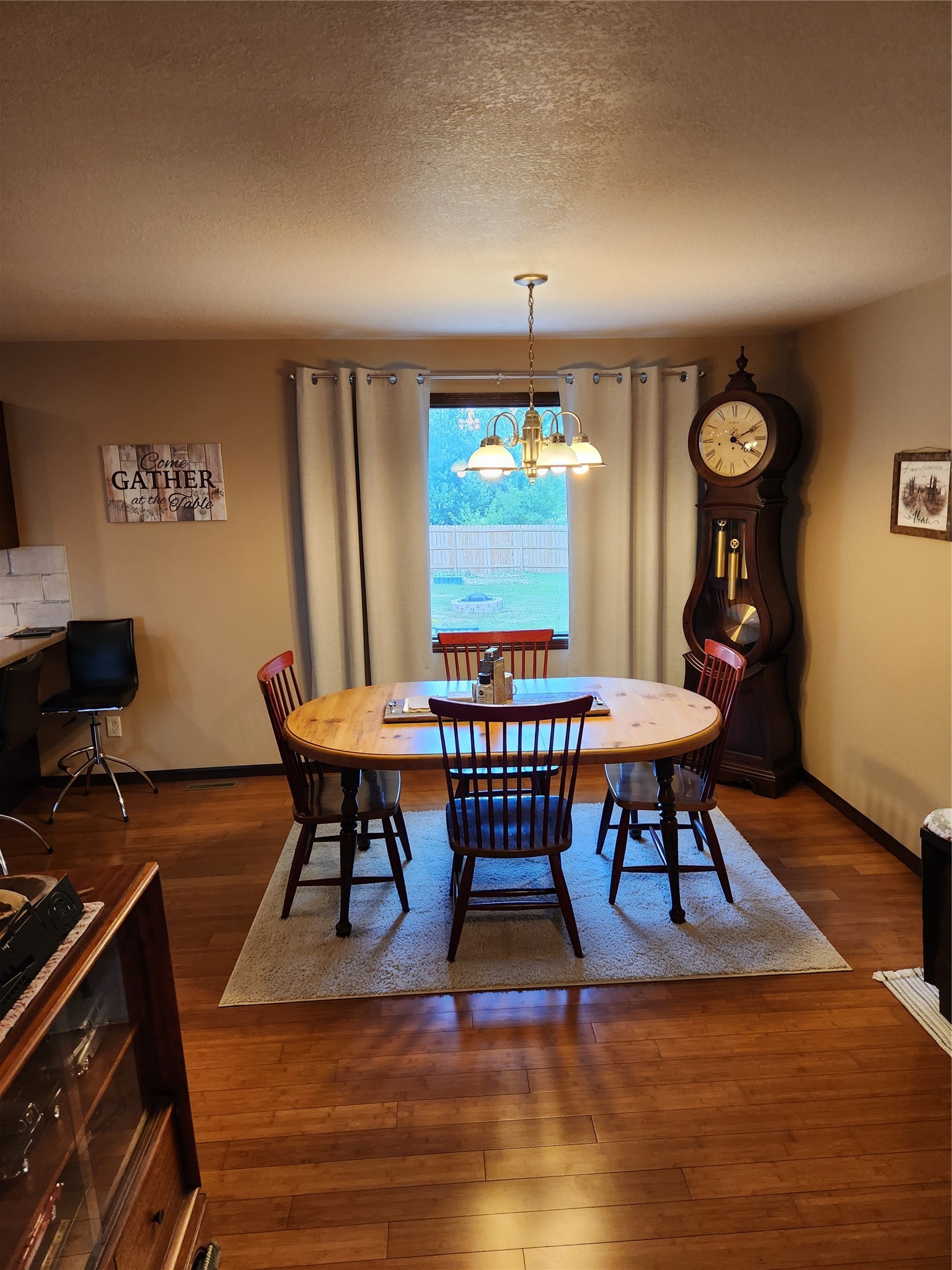 1606 Green Street Property Photo 6
