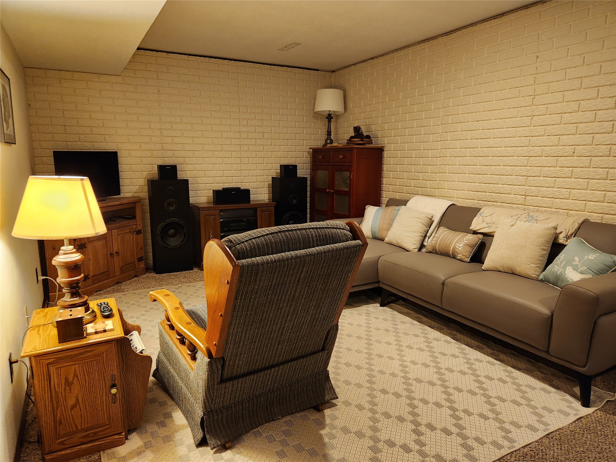 1606 Green Street Property Photo 17