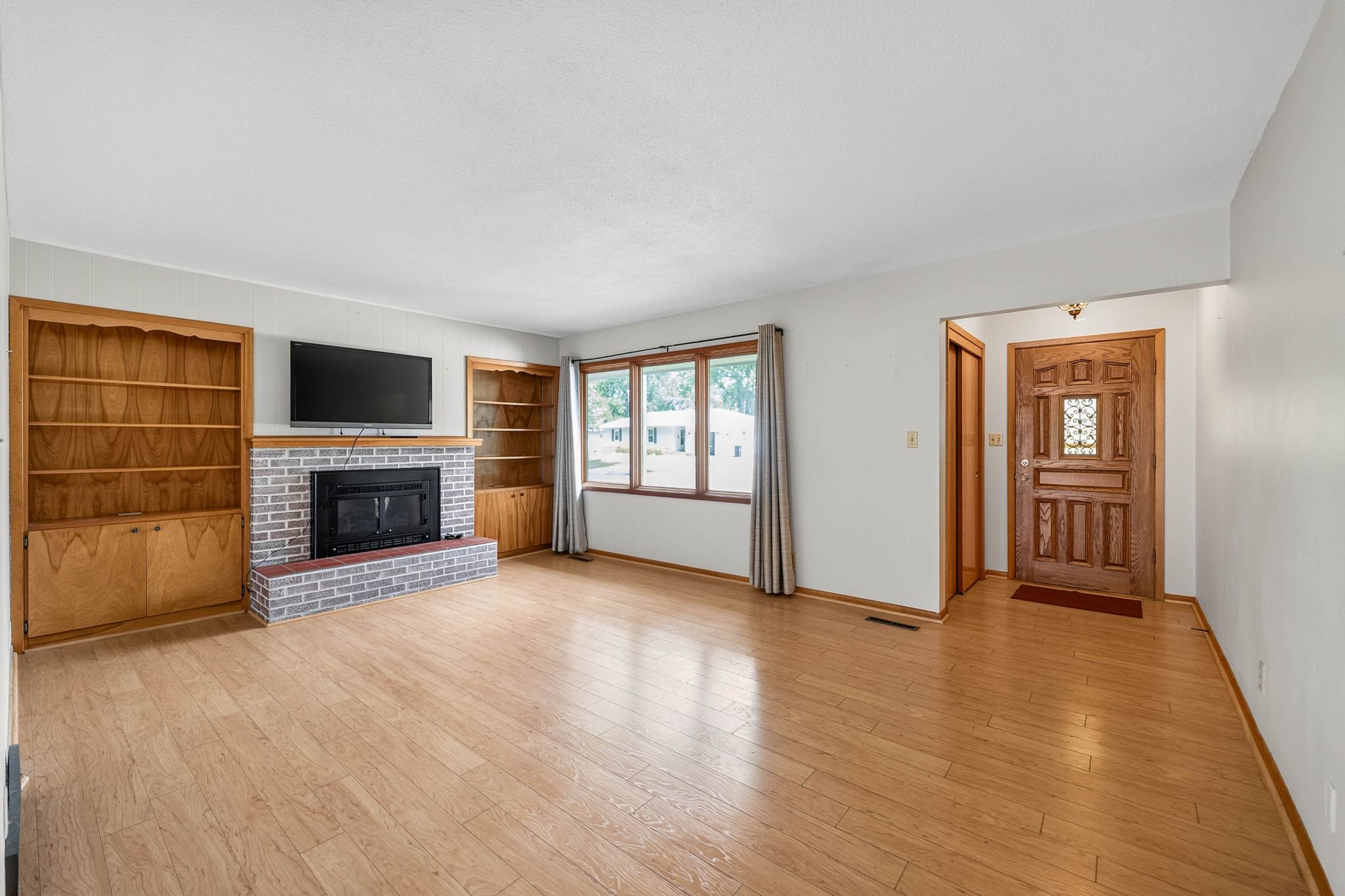 1309 S 11th Avenue E Property Photo 5